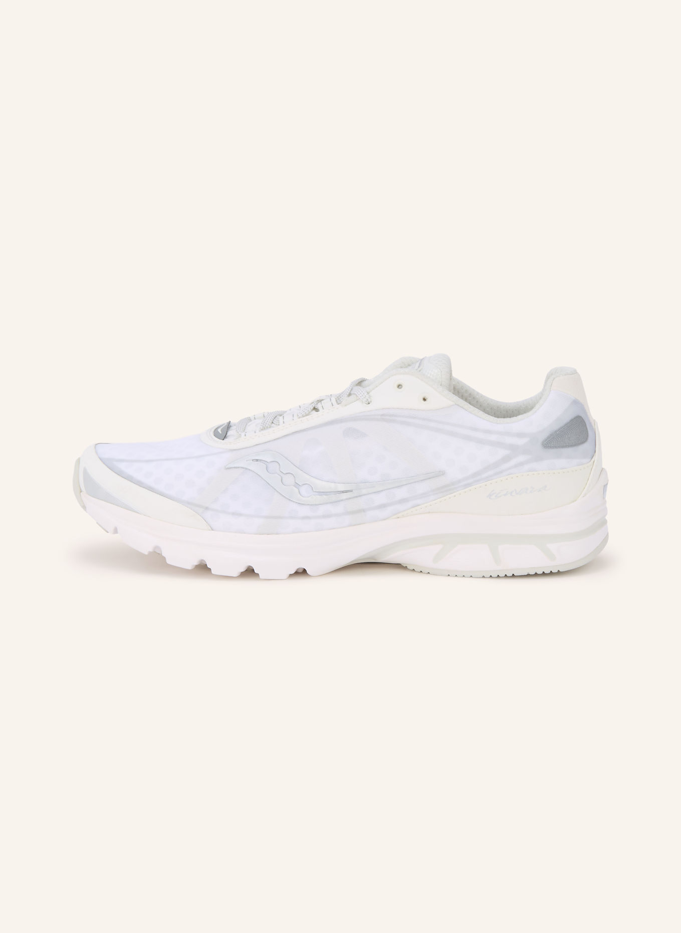 saucony KINVARA 1 Sneakers: WHITE / CREAM