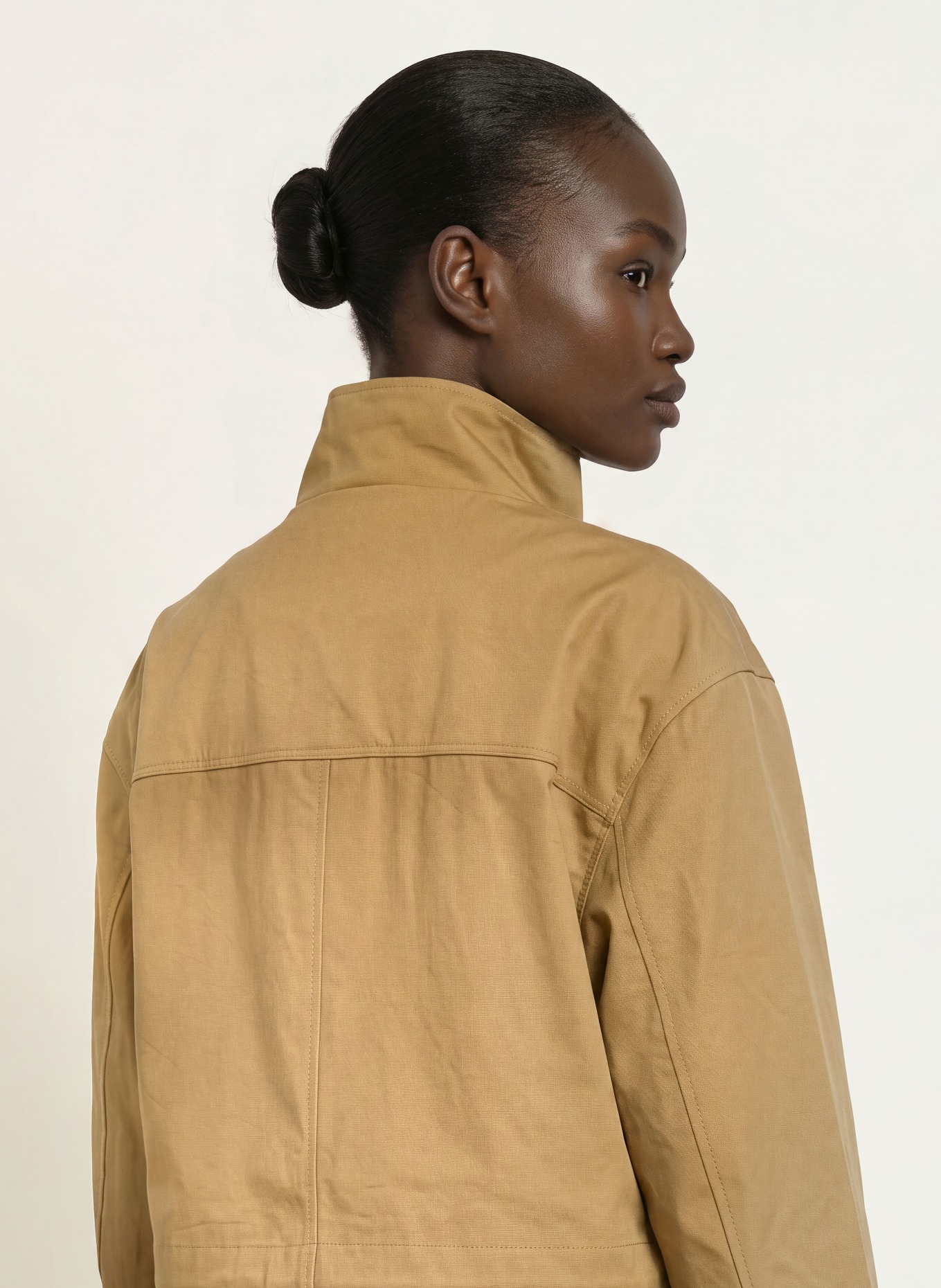 SANDRO Fieldjacket: CAMEL