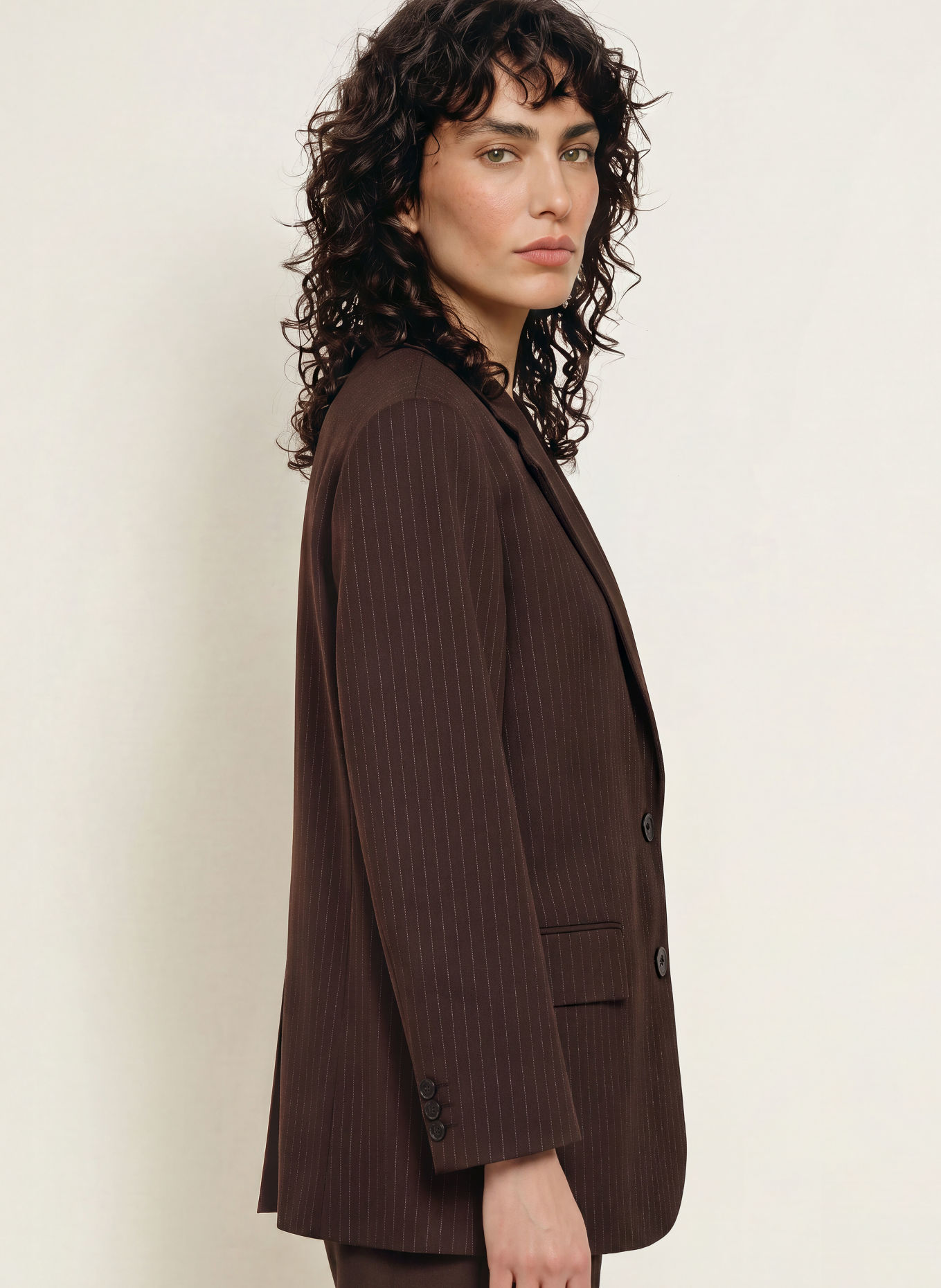 SANDRO Blazer: DUNKELBRAUN / BLAU