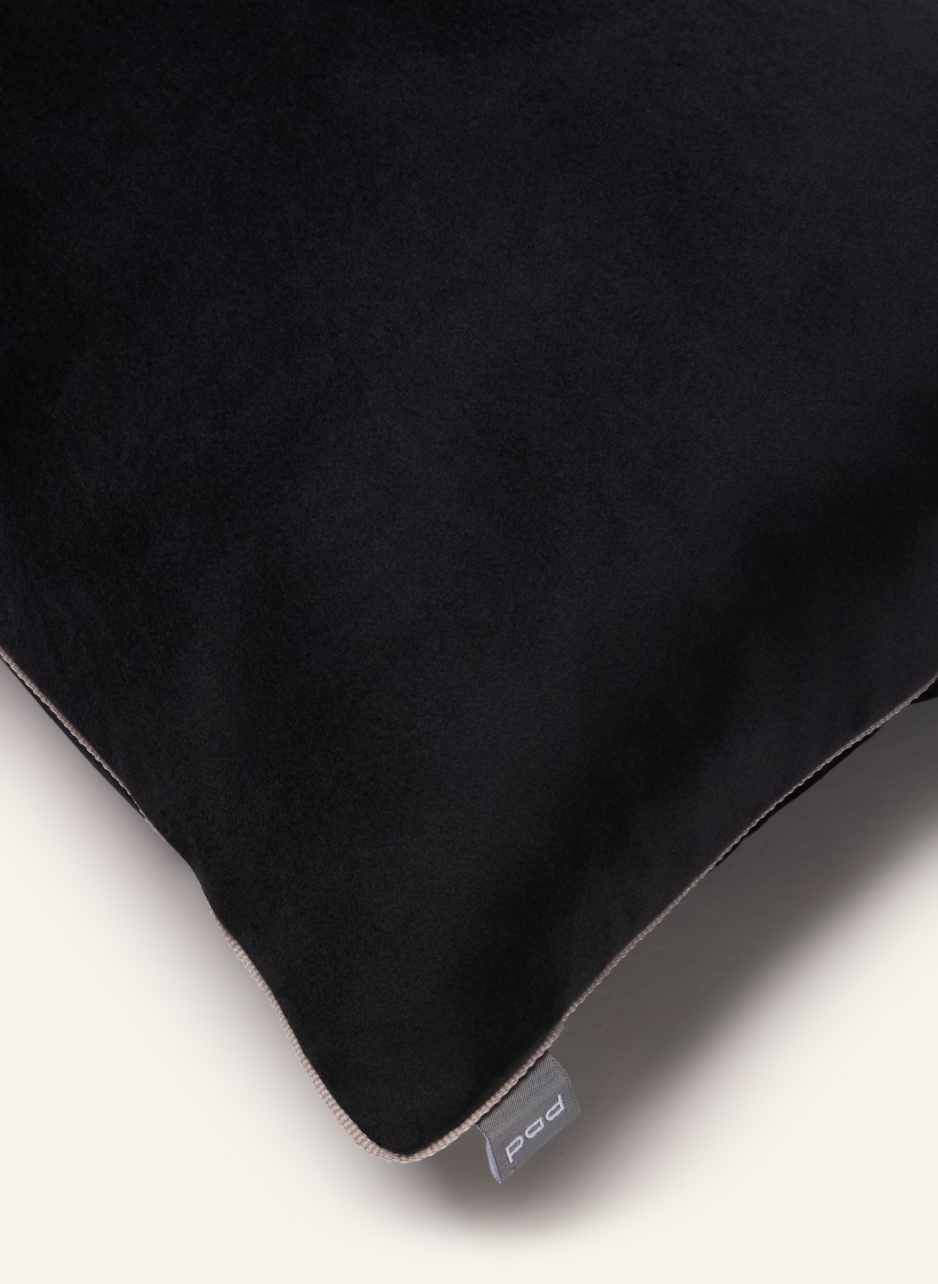 PAD ELEGANCE Decorative cushion cover, Velvet: BLACK