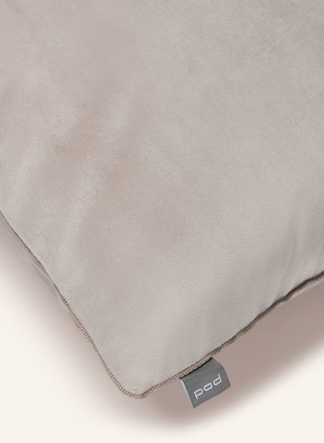 PAD Housse de coussin décorative ELEGANCE en velours: GRIS CLAIR