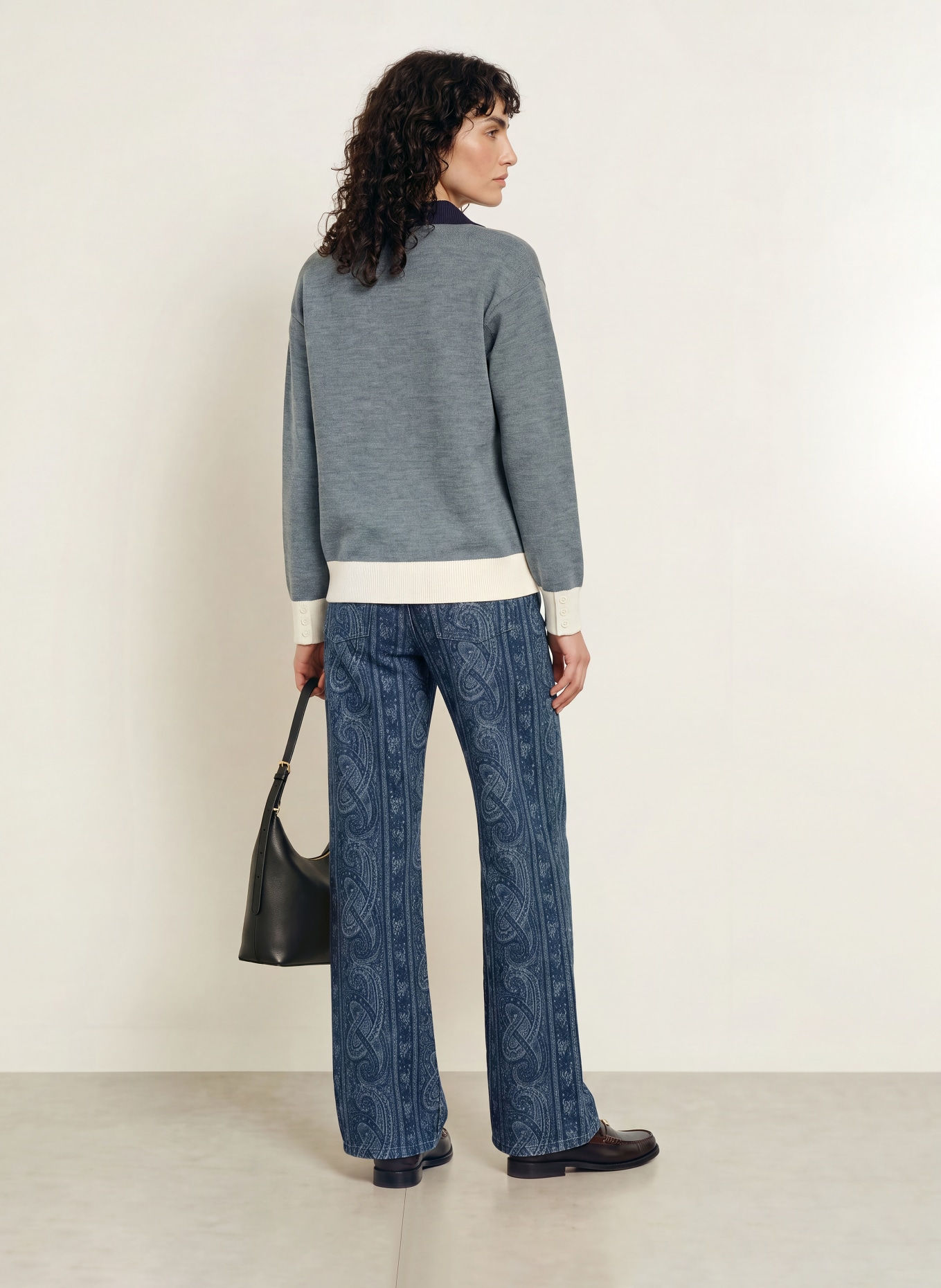 CLAUDIE PIERLOT Sweter: SZARONIEBIESKI / GRANATOWY / BIAŁY
