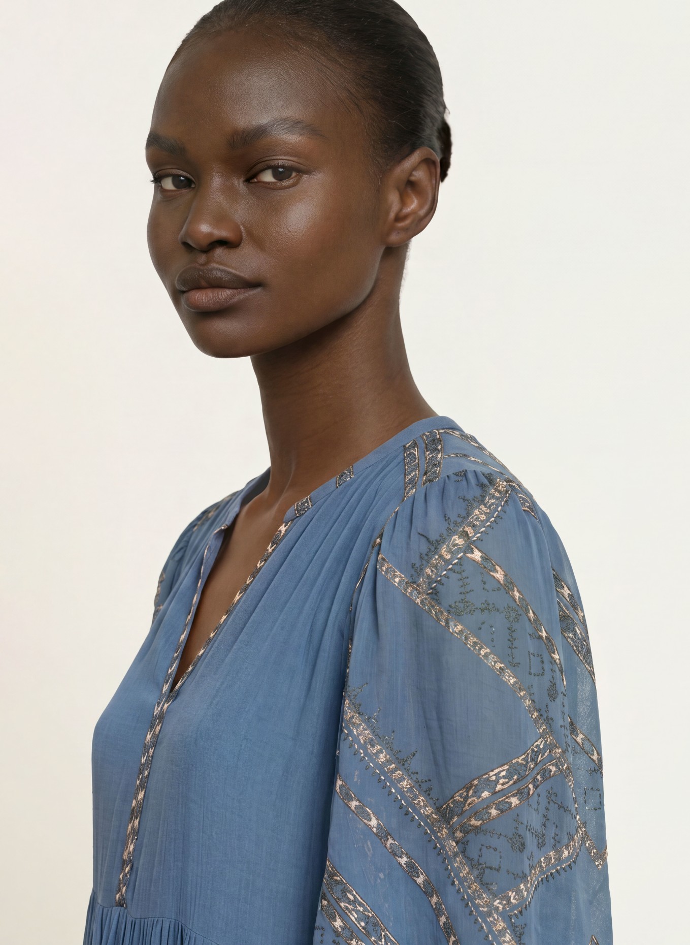 ba&sh Kleid PACIFICA: BLAU / BEIGE