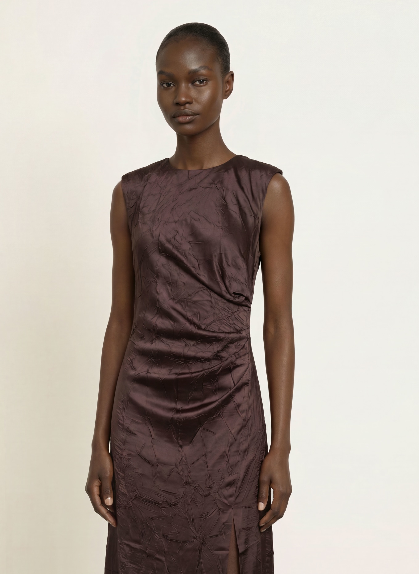 maje Kleid: DUNKELBRAUN