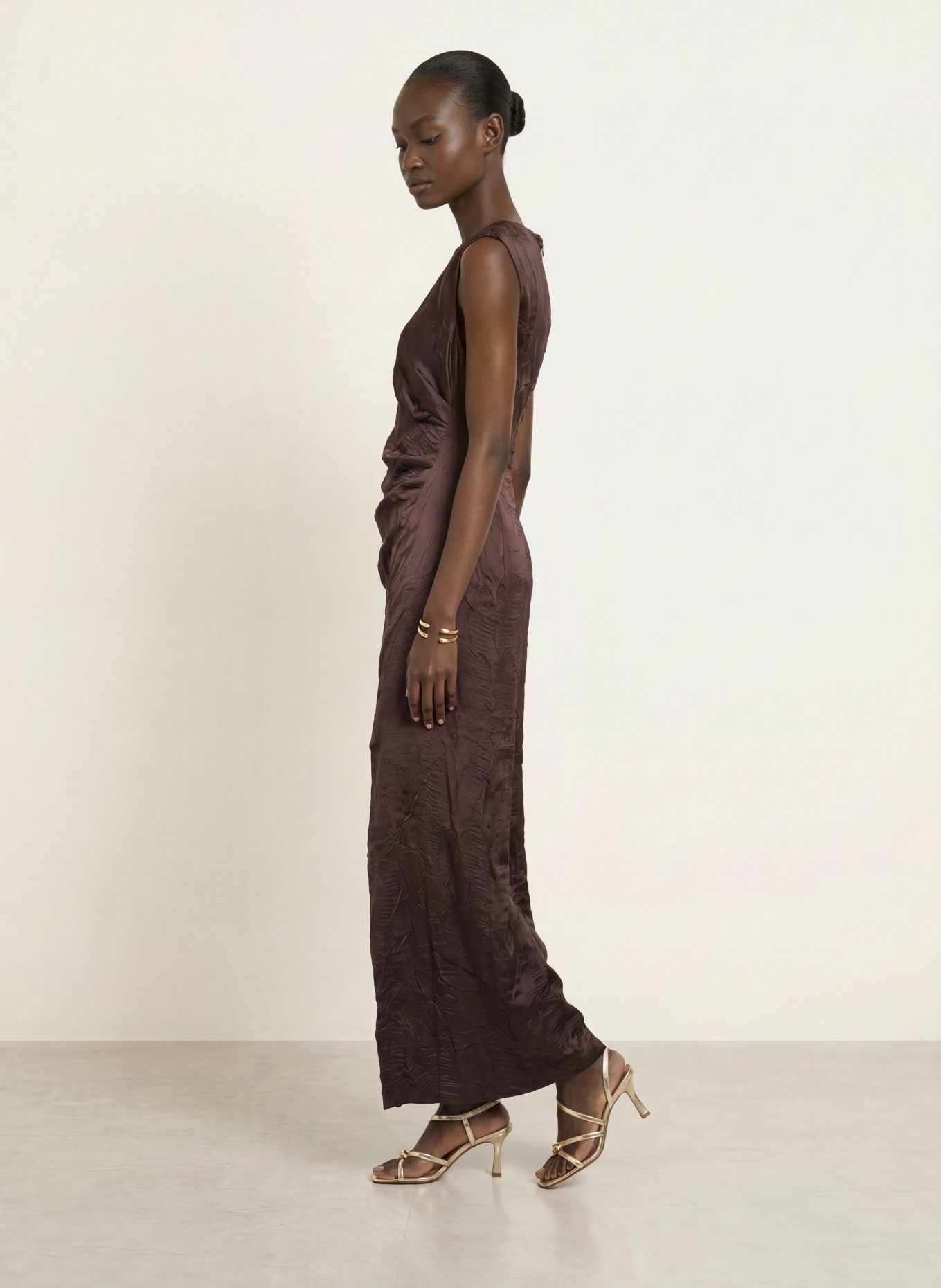 maje Kleid: DUNKELBRAUN