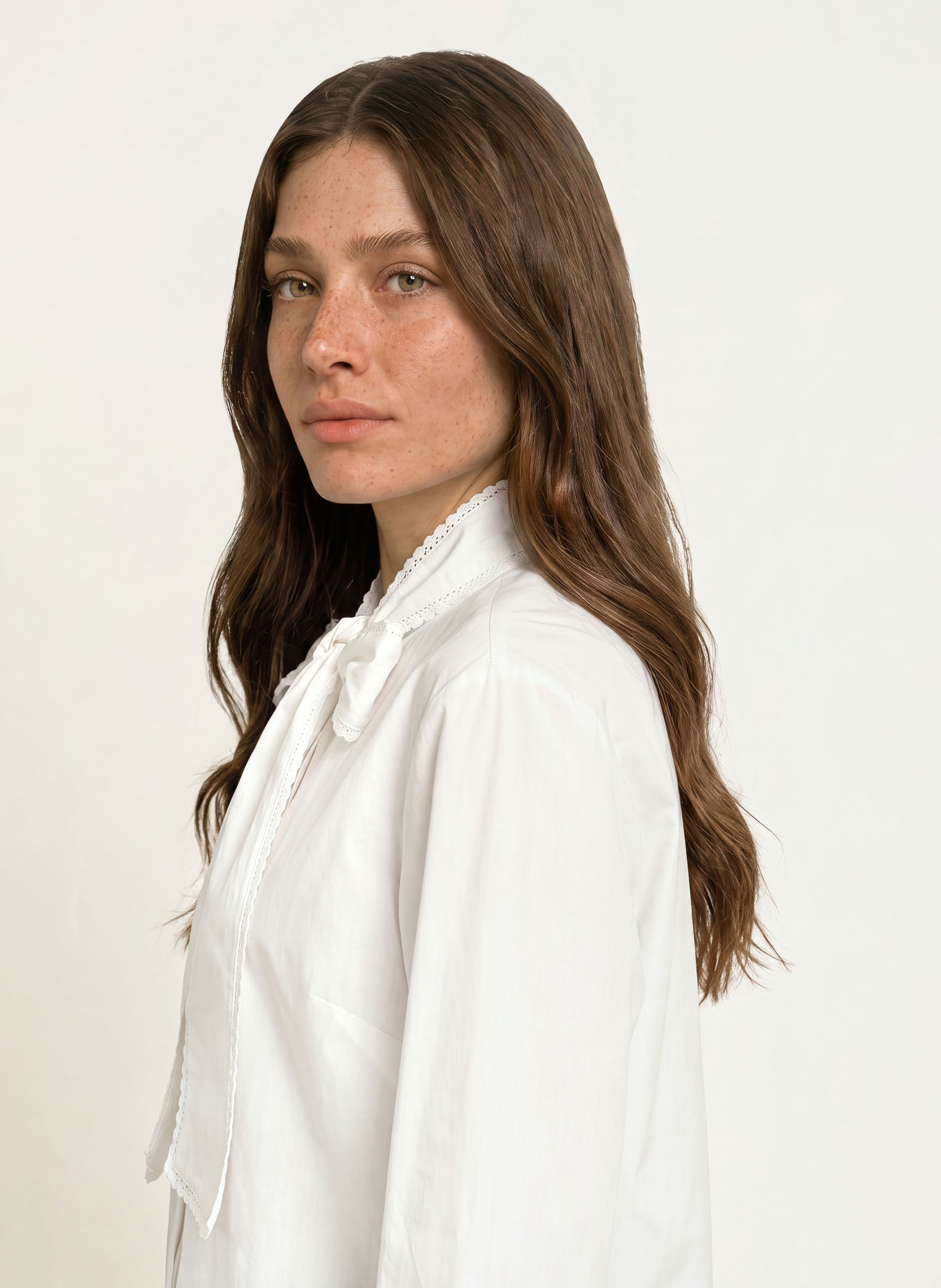 maje Bluse mit abnehmbarer Schluppe: WEISS