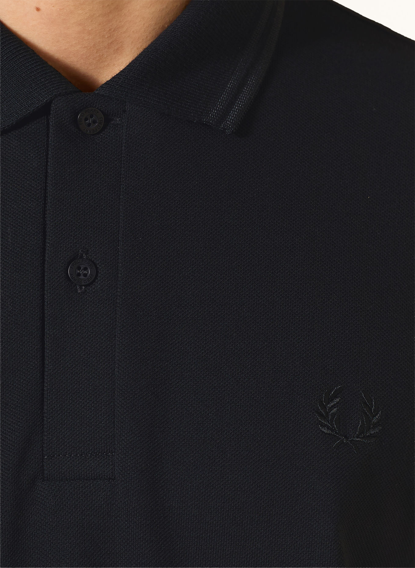 FRED PERRY piqué polo shirt: BLACK / DARK GRAY