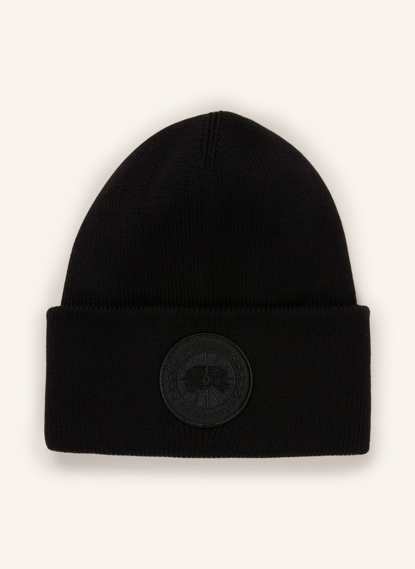 CANADA GOOSE Beanie: BLACK