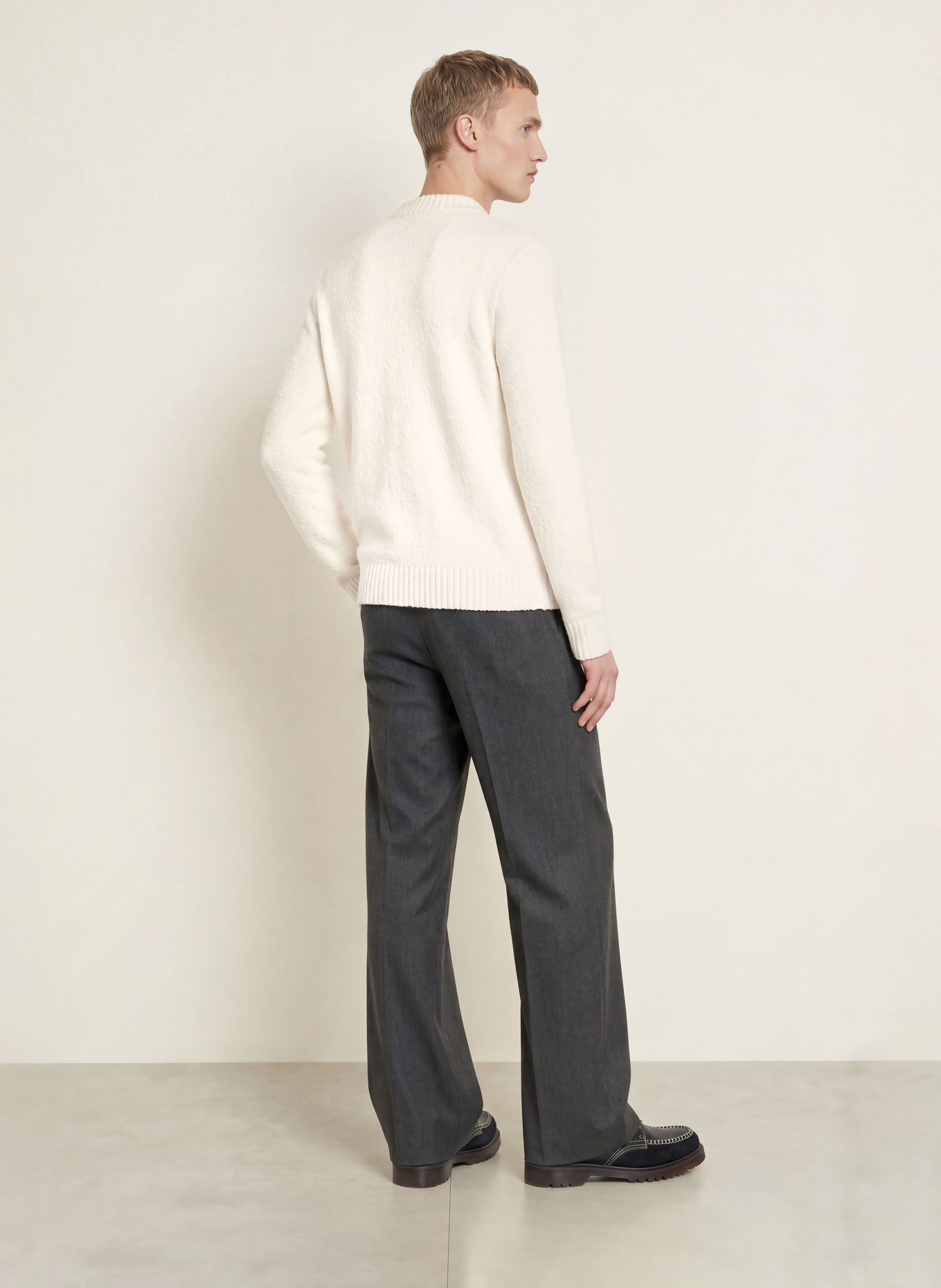 DRYKORN Bouclé sweater ZAYN: ECRU