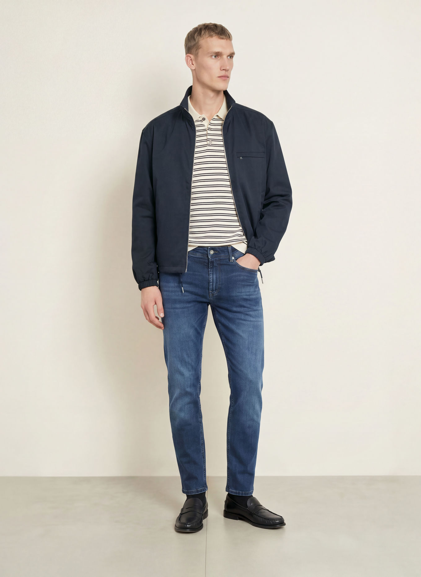 MAC Jeans MACFLEXX coupe moderne: H787 blue black authentic wash