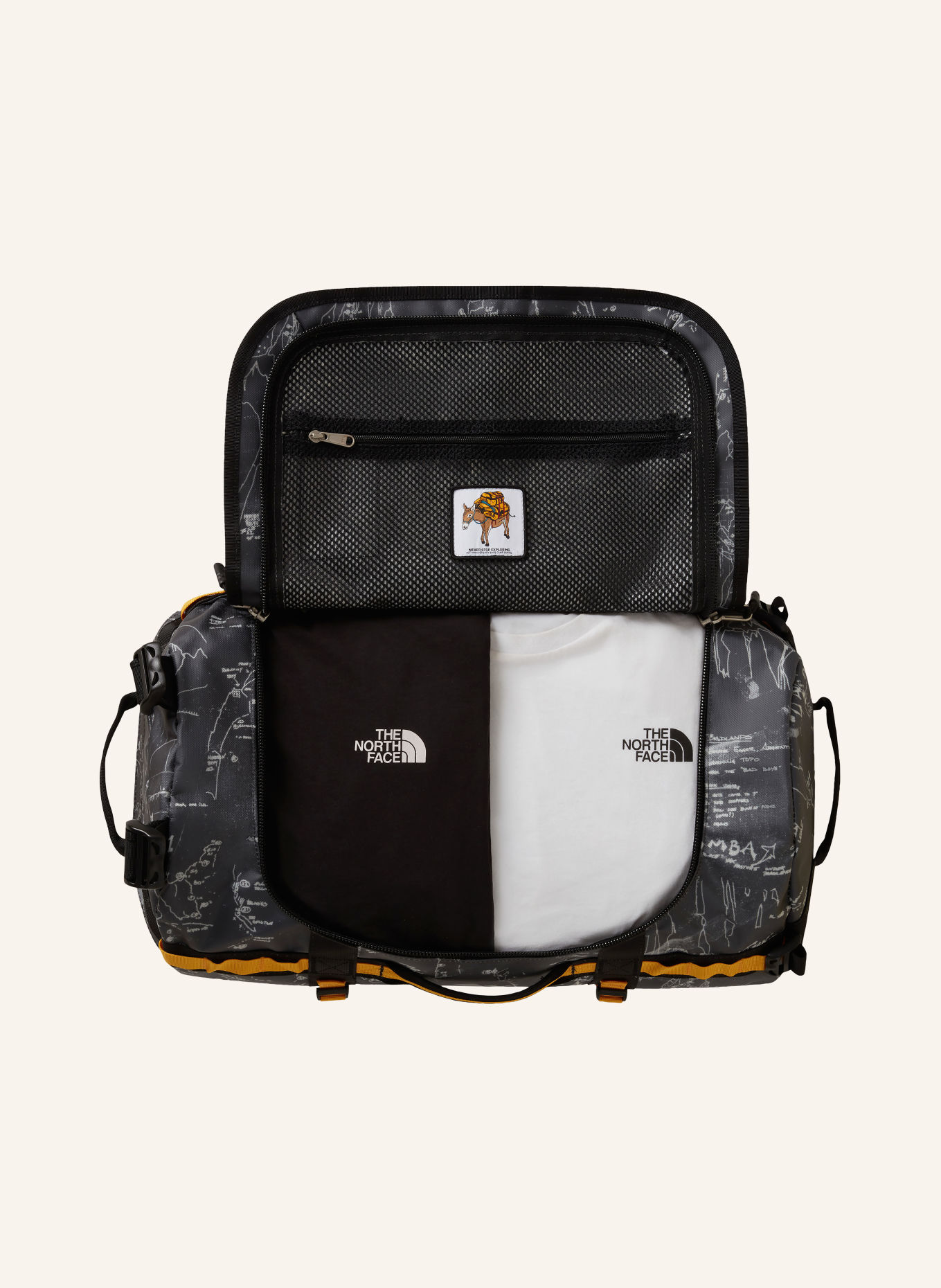 THE NORTH FACE Reisetasche BASE CAMP SMALL 50 l: SCHWARZ / WEISS