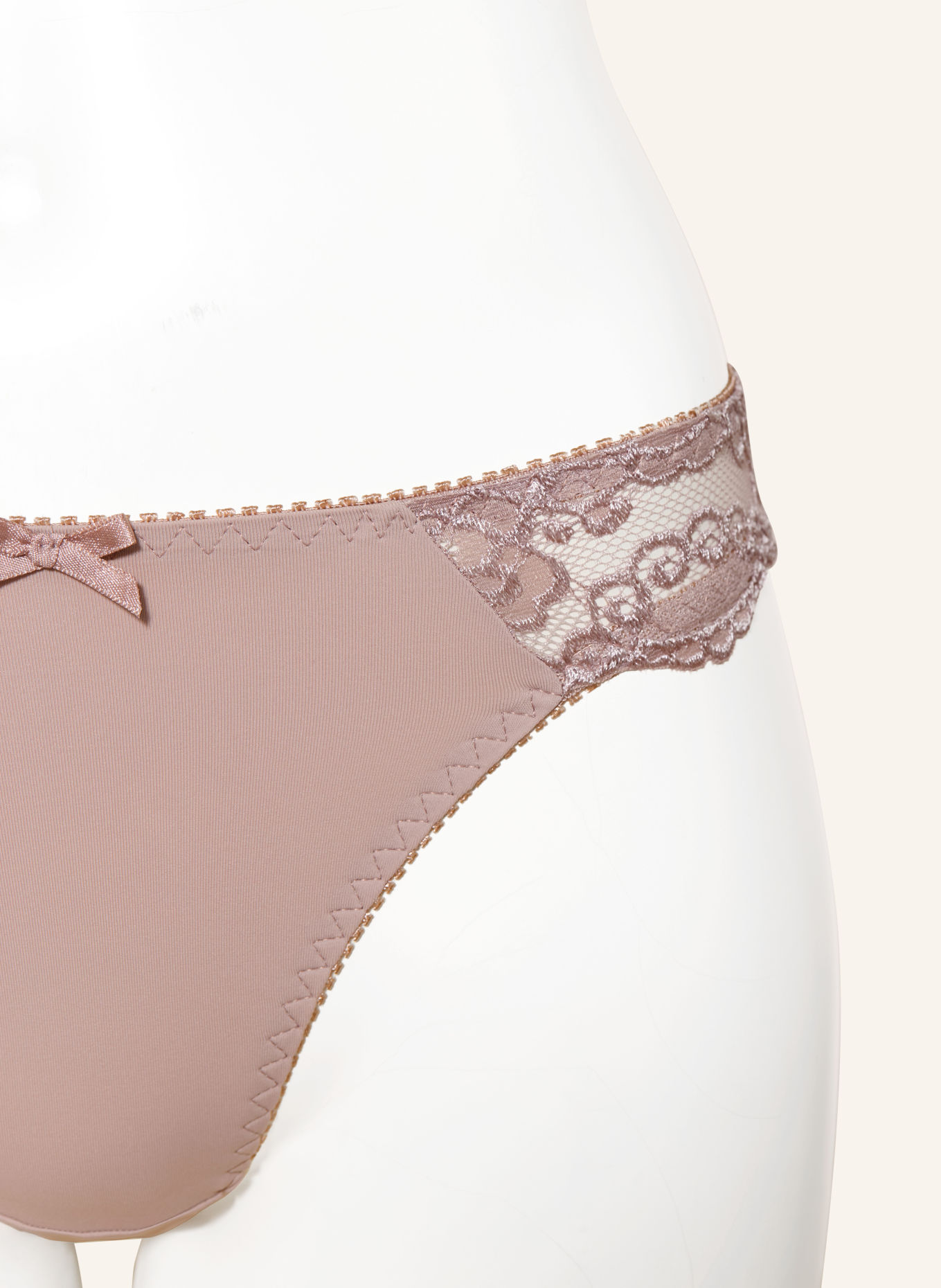 darling harbour slip: TAUPE