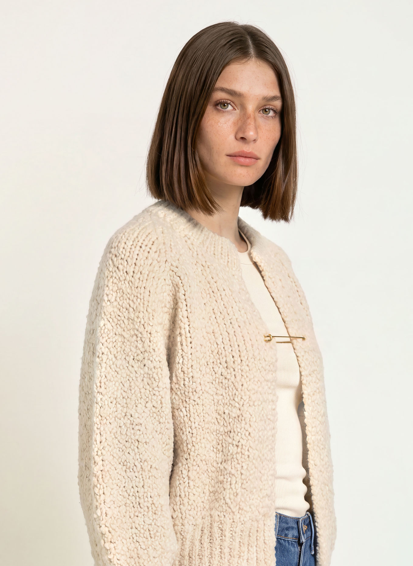 by Aylin Koenig Gebreide hoes CONNIE van alpaca: ECRU