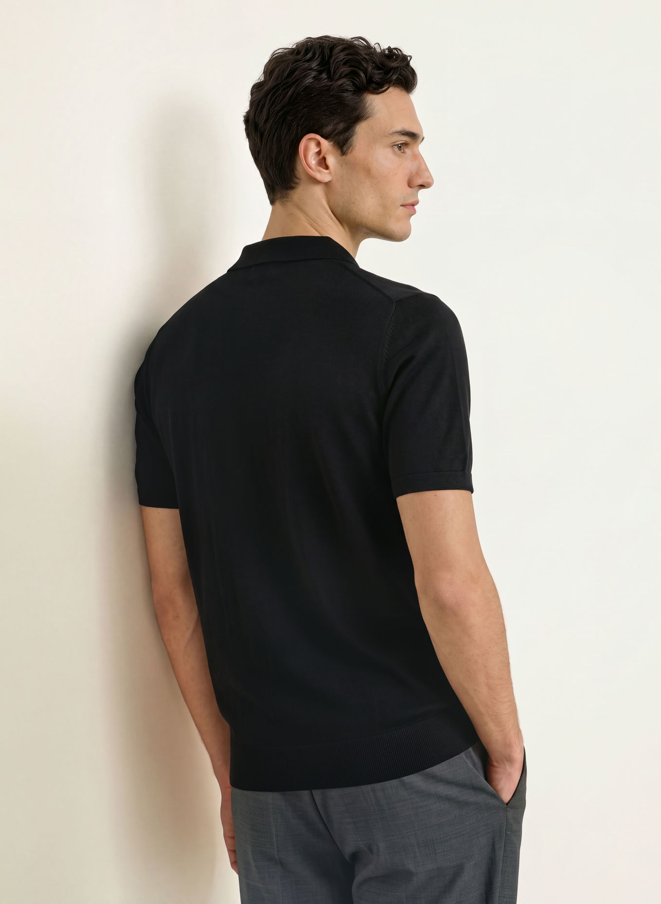REISS Strick-Poloshirt DUCHIE aus Merinowolle: SCHWARZ