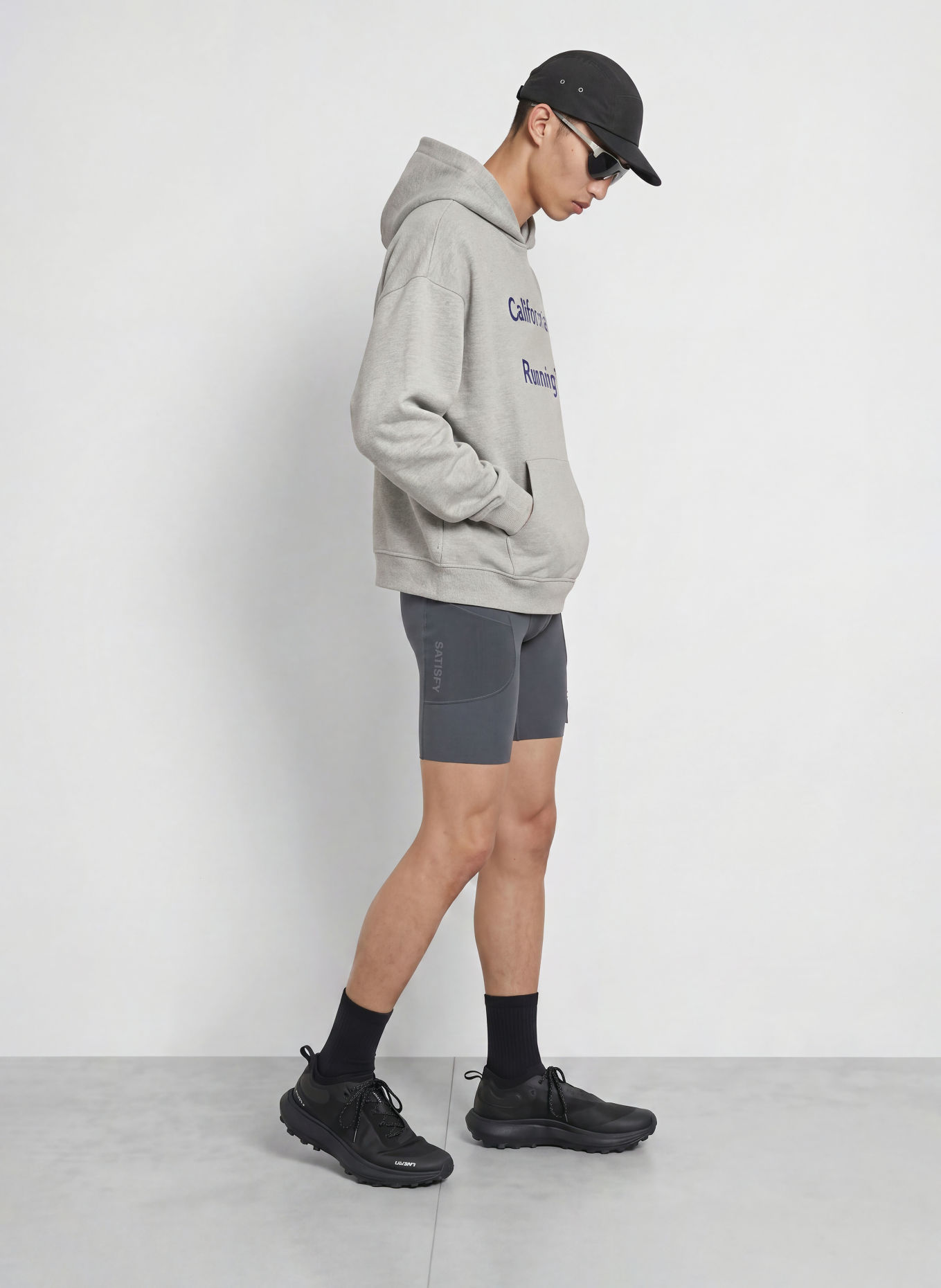 District Vision Hoodie: GRAY / DARK BLUE