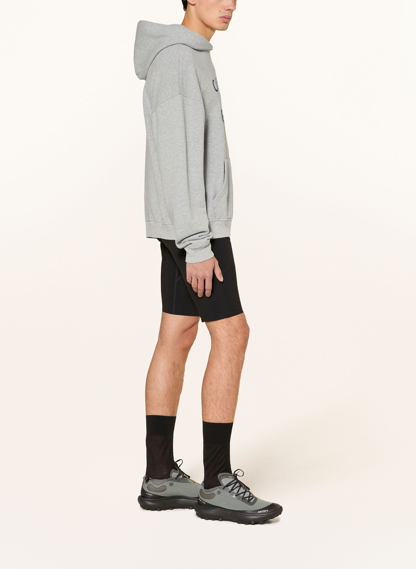 District Vision Hoodie: GRAY / DARK BLUE