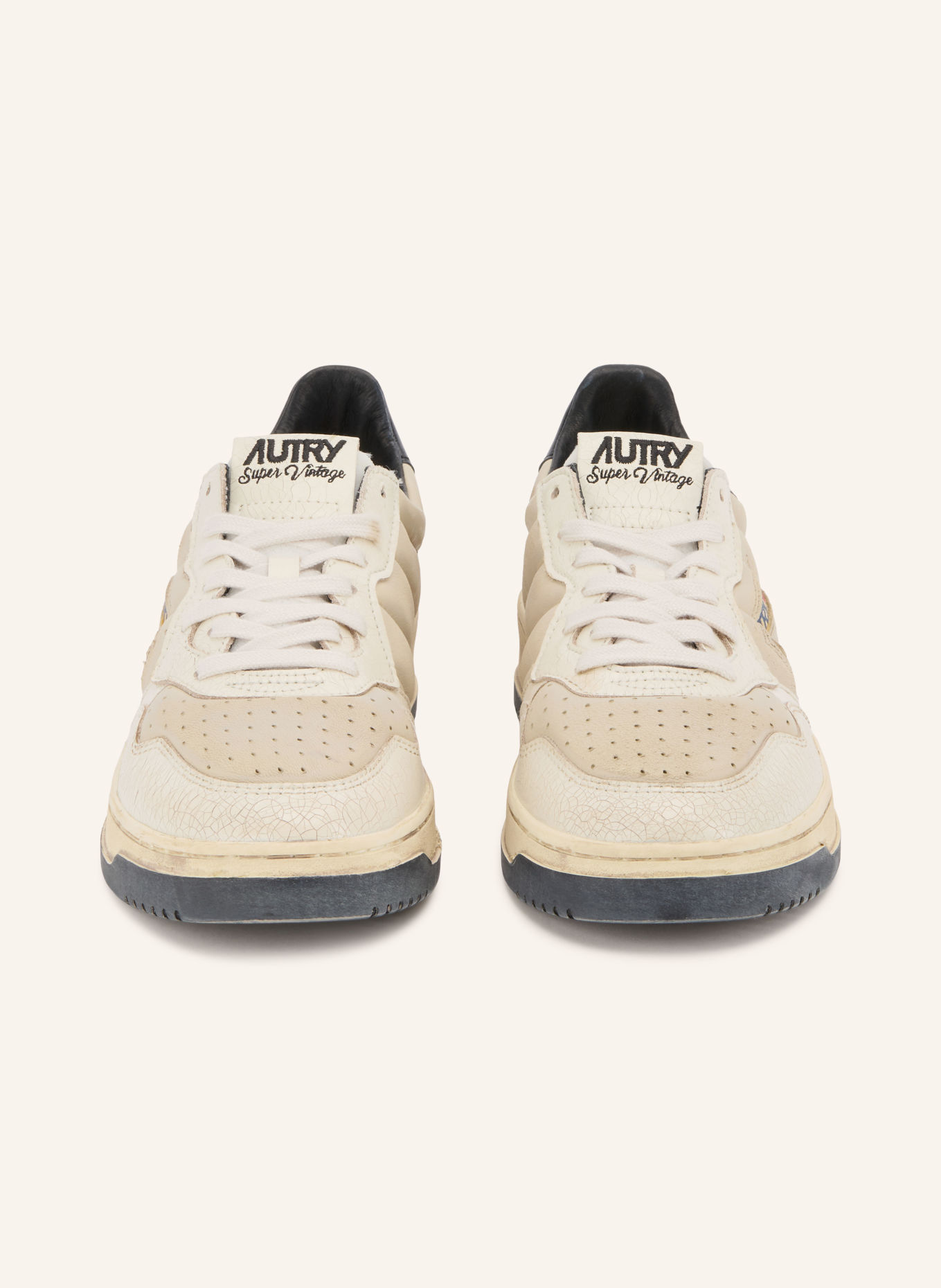 AUTRY Sneaker SUPER VINTAGE LOW: CRÈME / DONKERBLAUW