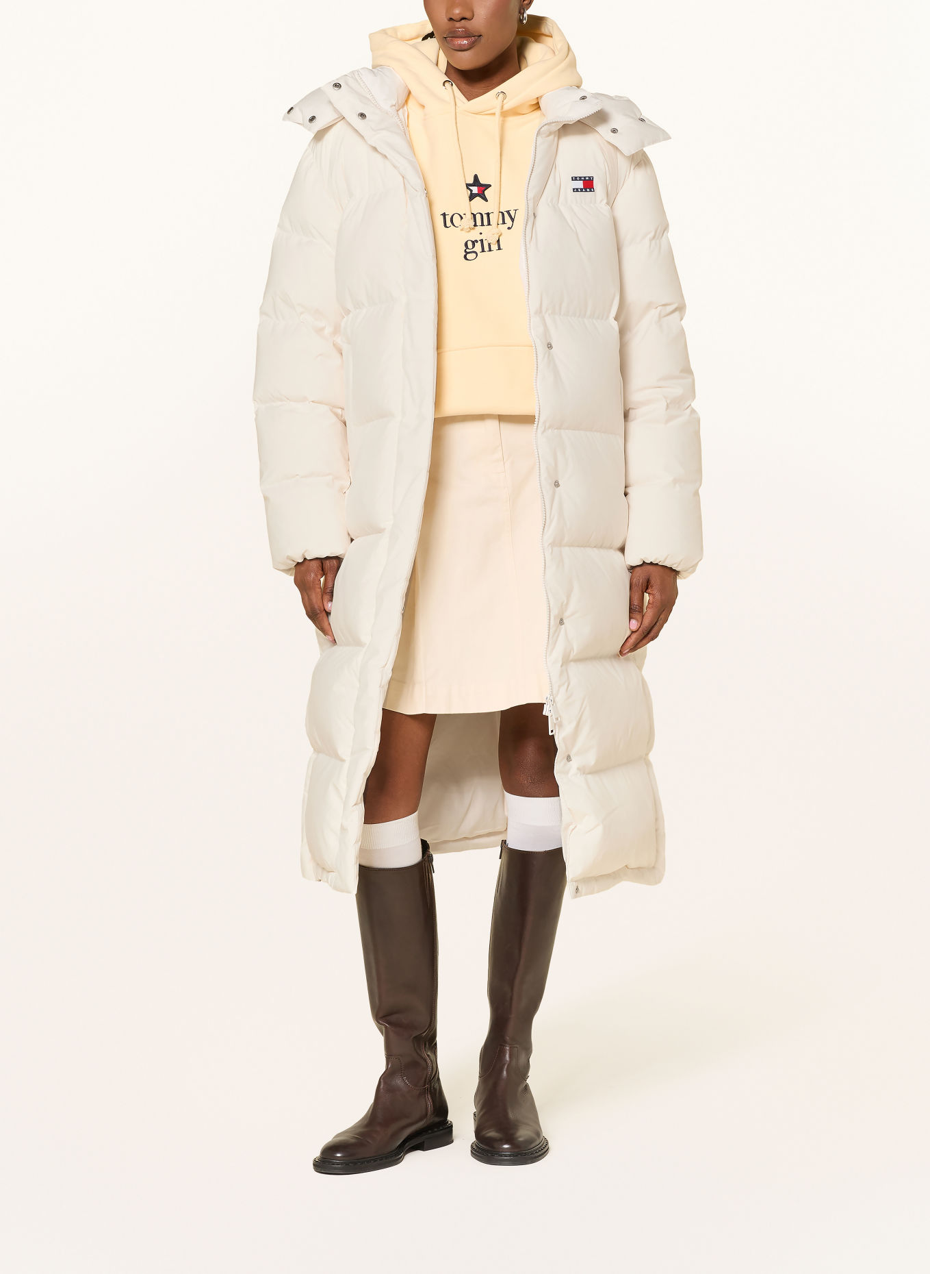 TOMMY JEANS Daunenmantel mit abnehmbarer Kapuze: WEISS