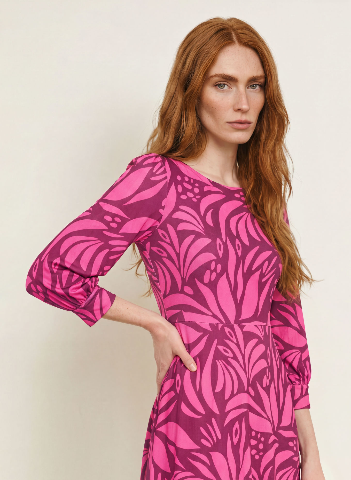 marivie Jersey dress with 3/4 sleeves: PINK / DARK PURPLE