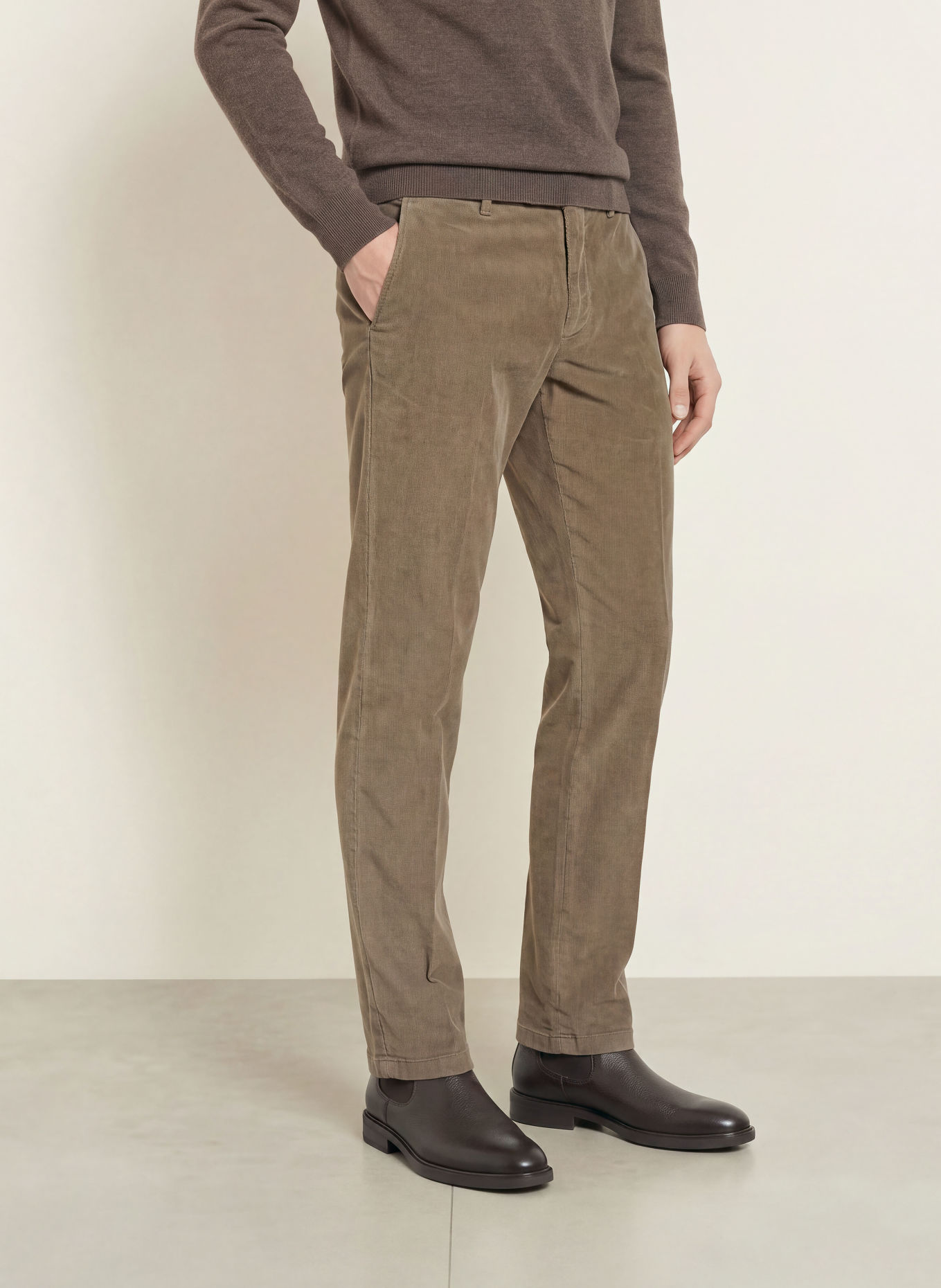 BOGLIOLI Cordhose Slim Fit: 464 taupe