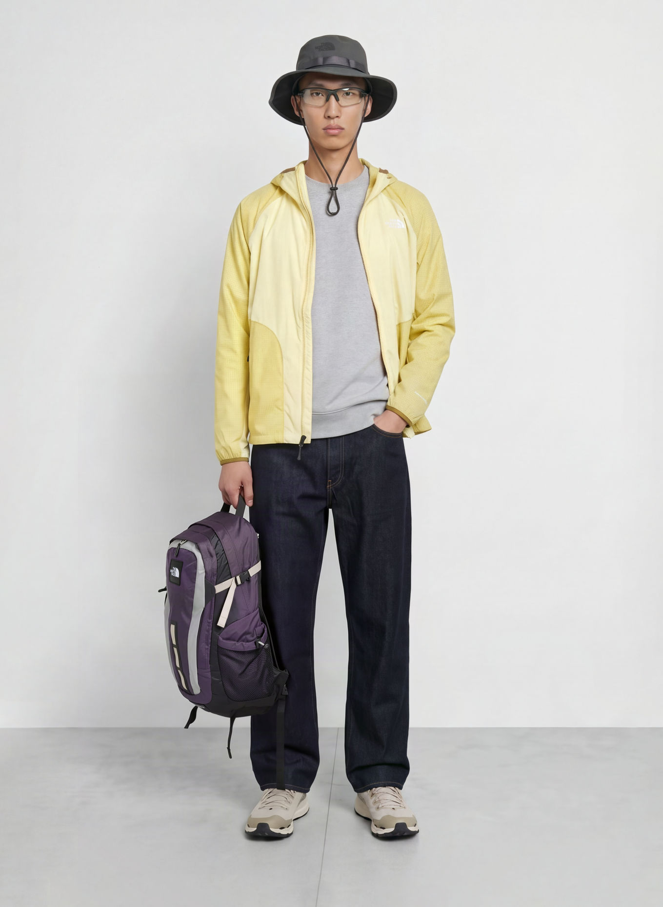 THE NORTH FACE Rugzak HOT SHOT 30 l met laptopvak: DONKERPAARS / GRIJS / ZWART