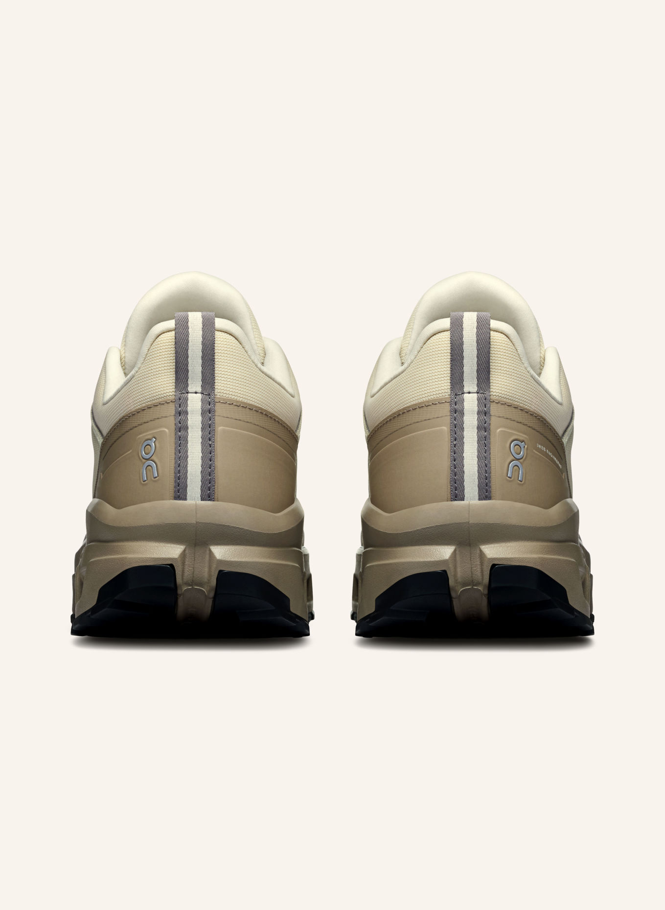 On Wanderschuhe CLOUDROCK LOW WP: BEIGE / CREME