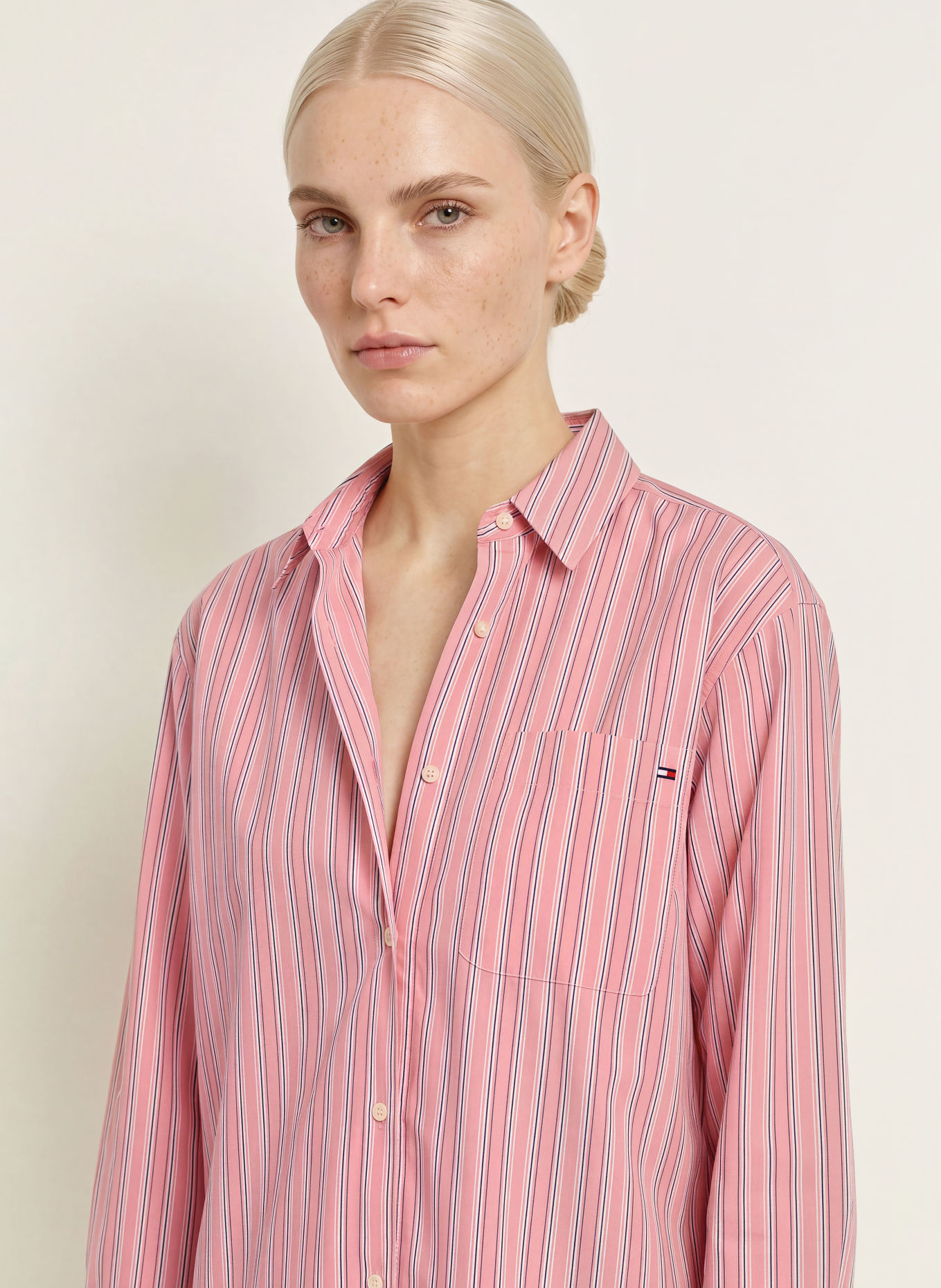 TOMMY HILFIGER Hemdbluse: ROSA / DUNKELGRAU / WEISS