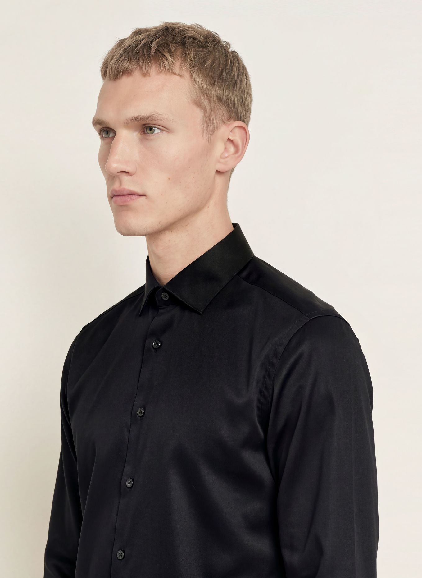 OLYMP SIGNATURE Hemd tailored fit: SCHWARZ
