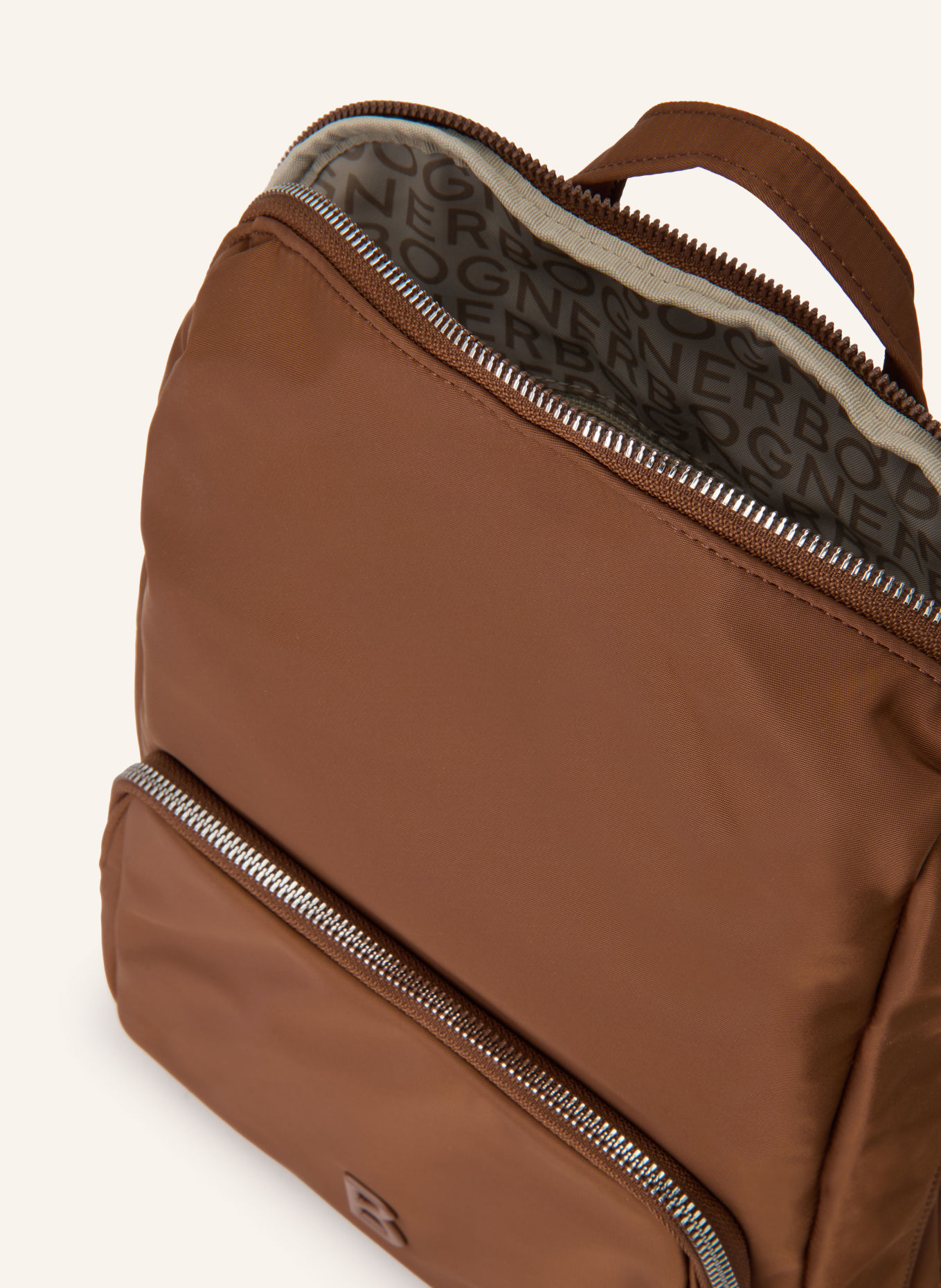 BOGNER Rugzak VERBIER PLAY 1.0: BRUIN / ZILVER
