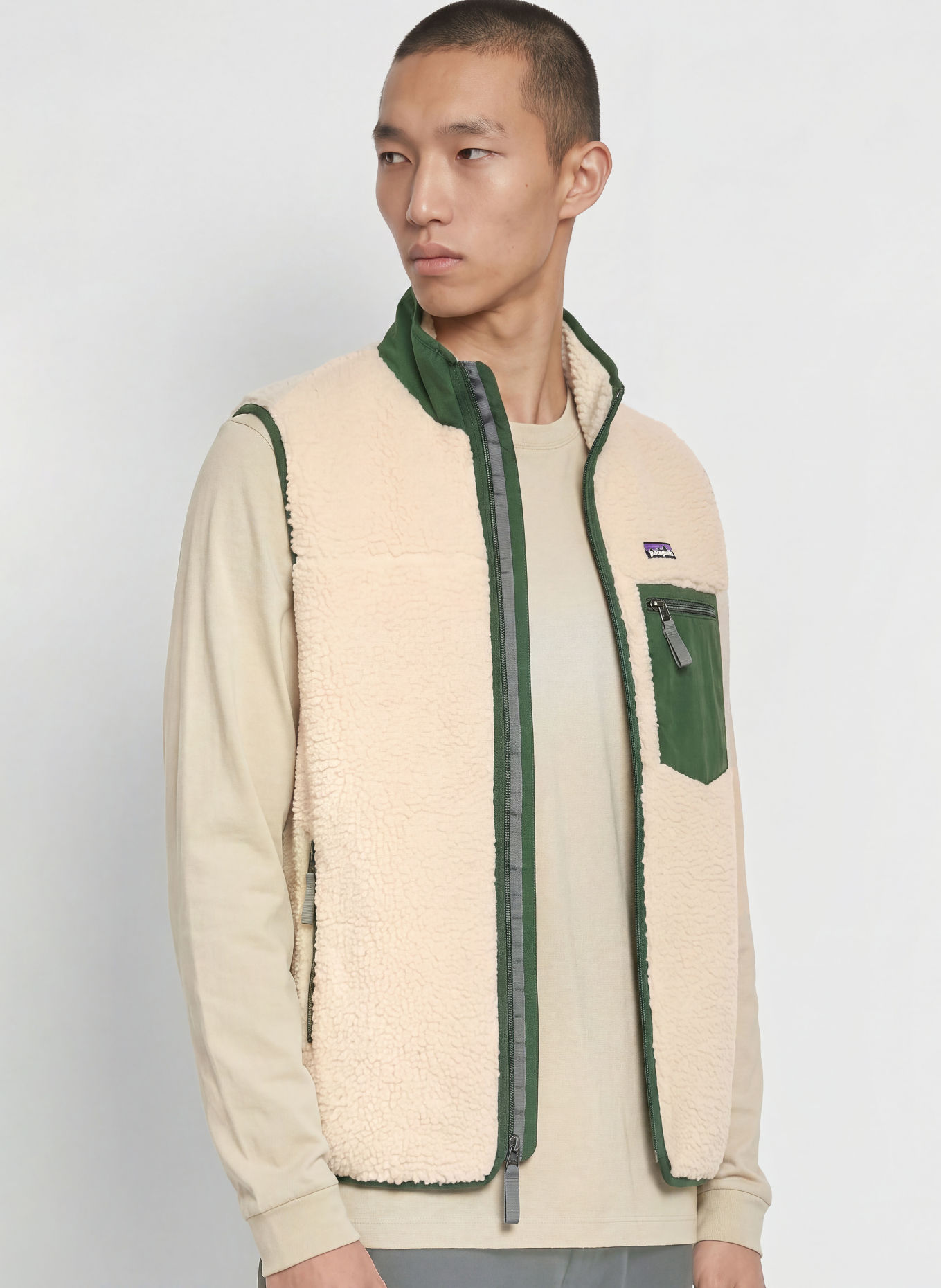 patagonia Functioneel vest CLASSIC RETRO-X®: WIT / DONKERGROEN