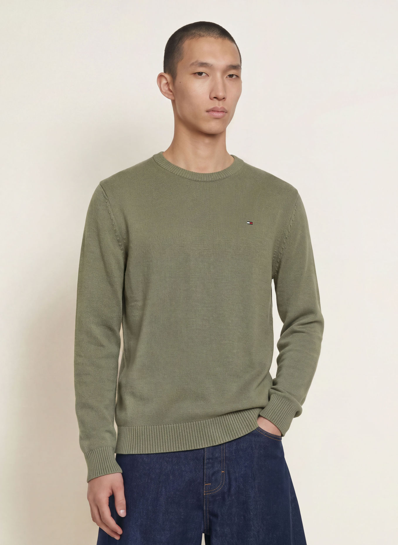 TOMMY JEANS Pullover: OLIV
