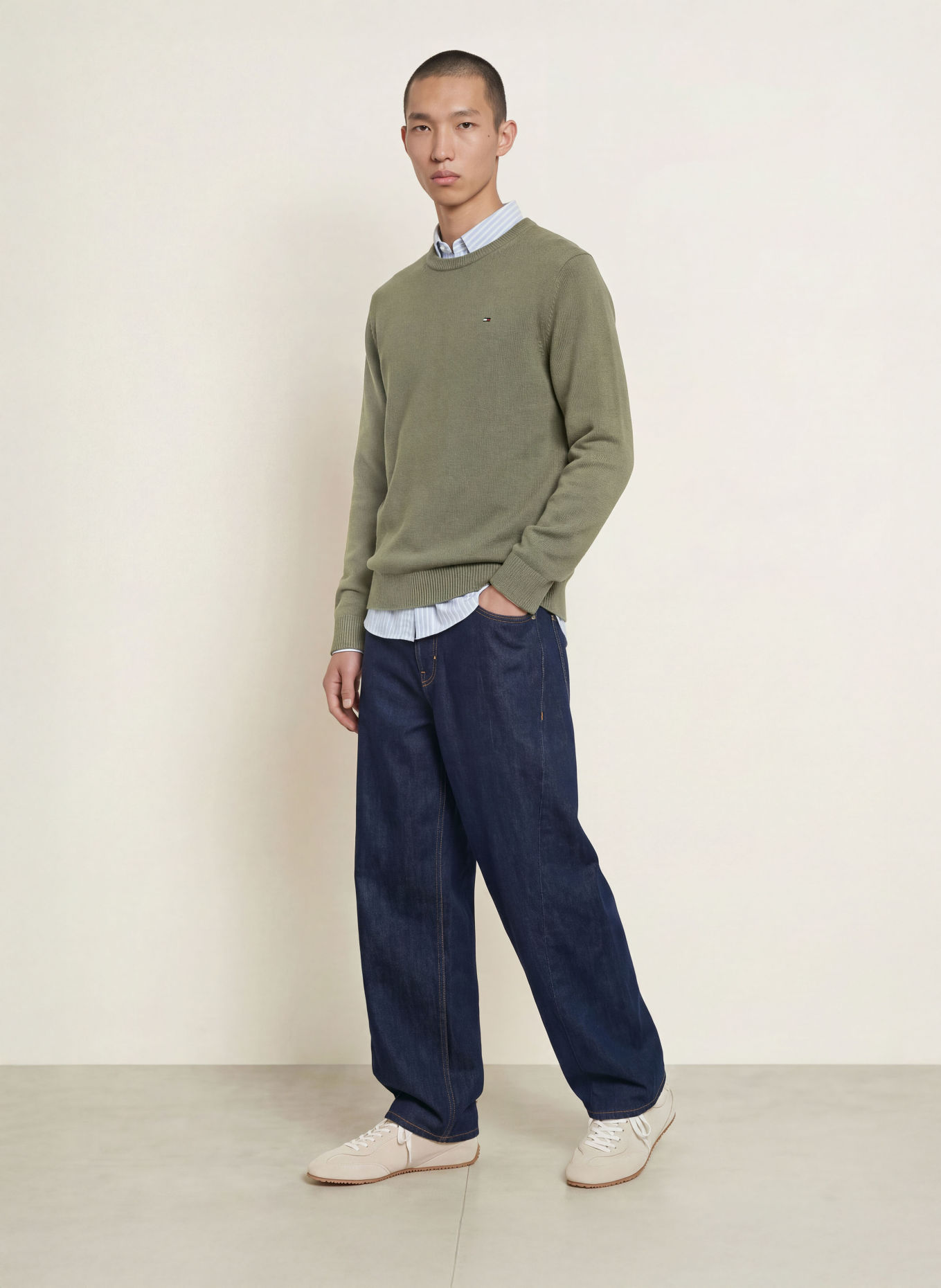 TOMMY JEANS Pullover: OLIV