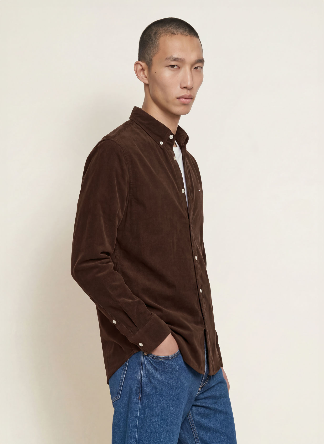 TOMMY HILFIGER Cordhemd Regular Fit: DUNKELBRAUN