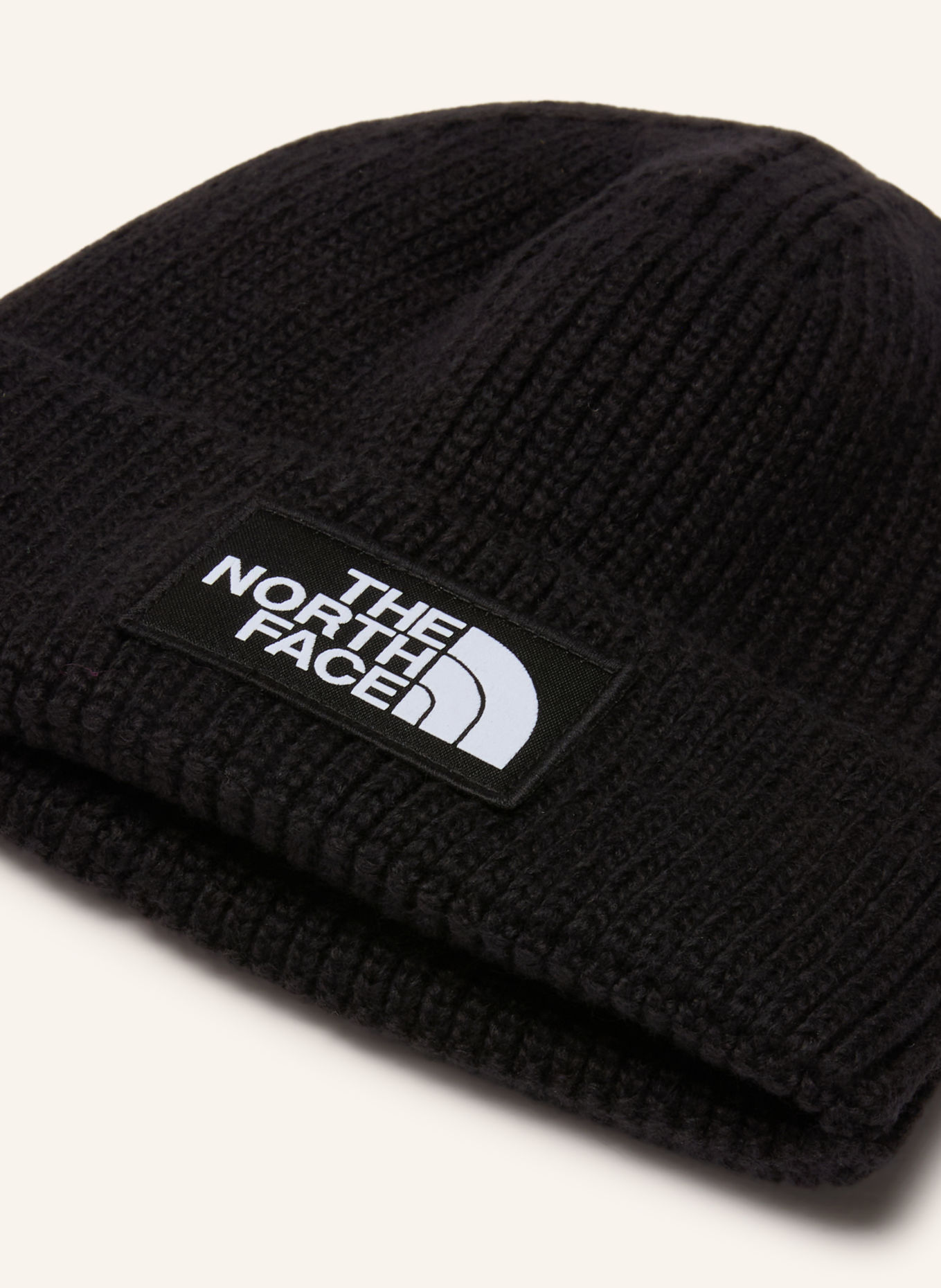 THE NORTH FACE Beanie: BLACK / WHITE