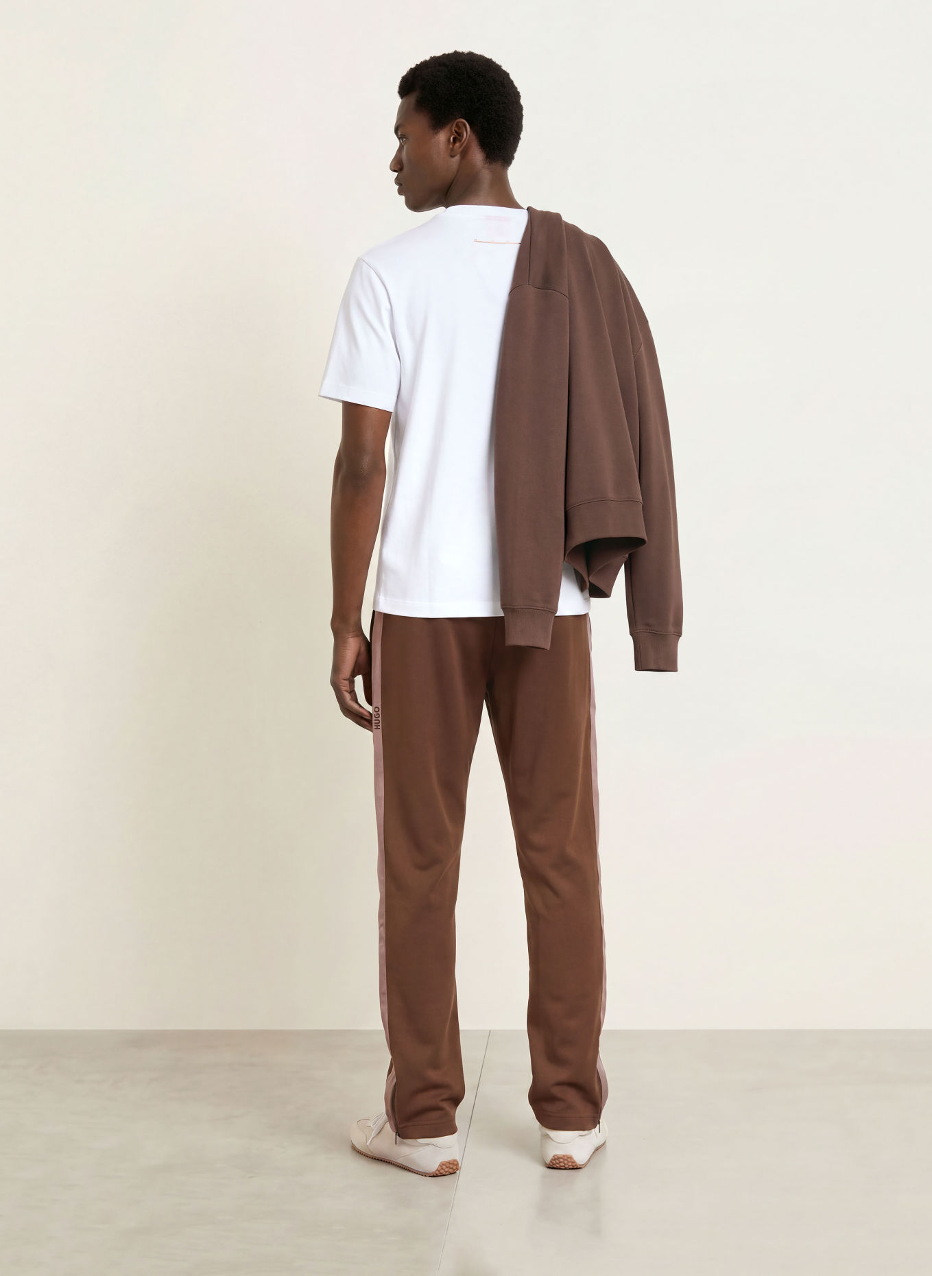 HUGO Hose DOLOS im Jogging-Stil: BRAUN / HELLBRAUN