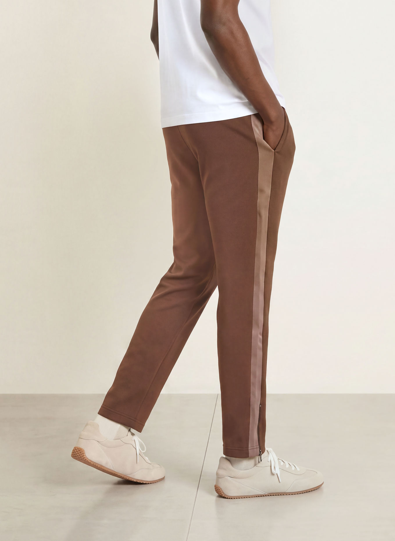 HUGO Hose DOLOS im Jogging-Stil: BRAUN / HELLBRAUN