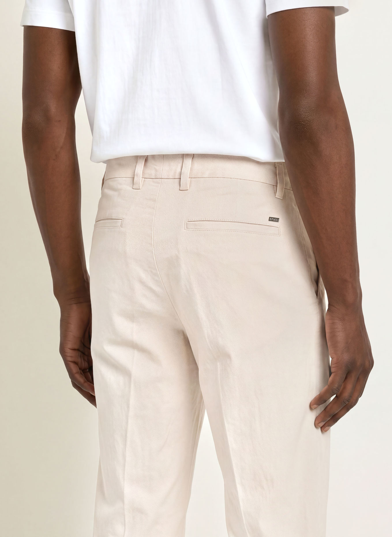 BOSS Chinosy KANE regular fit: KREMOWY