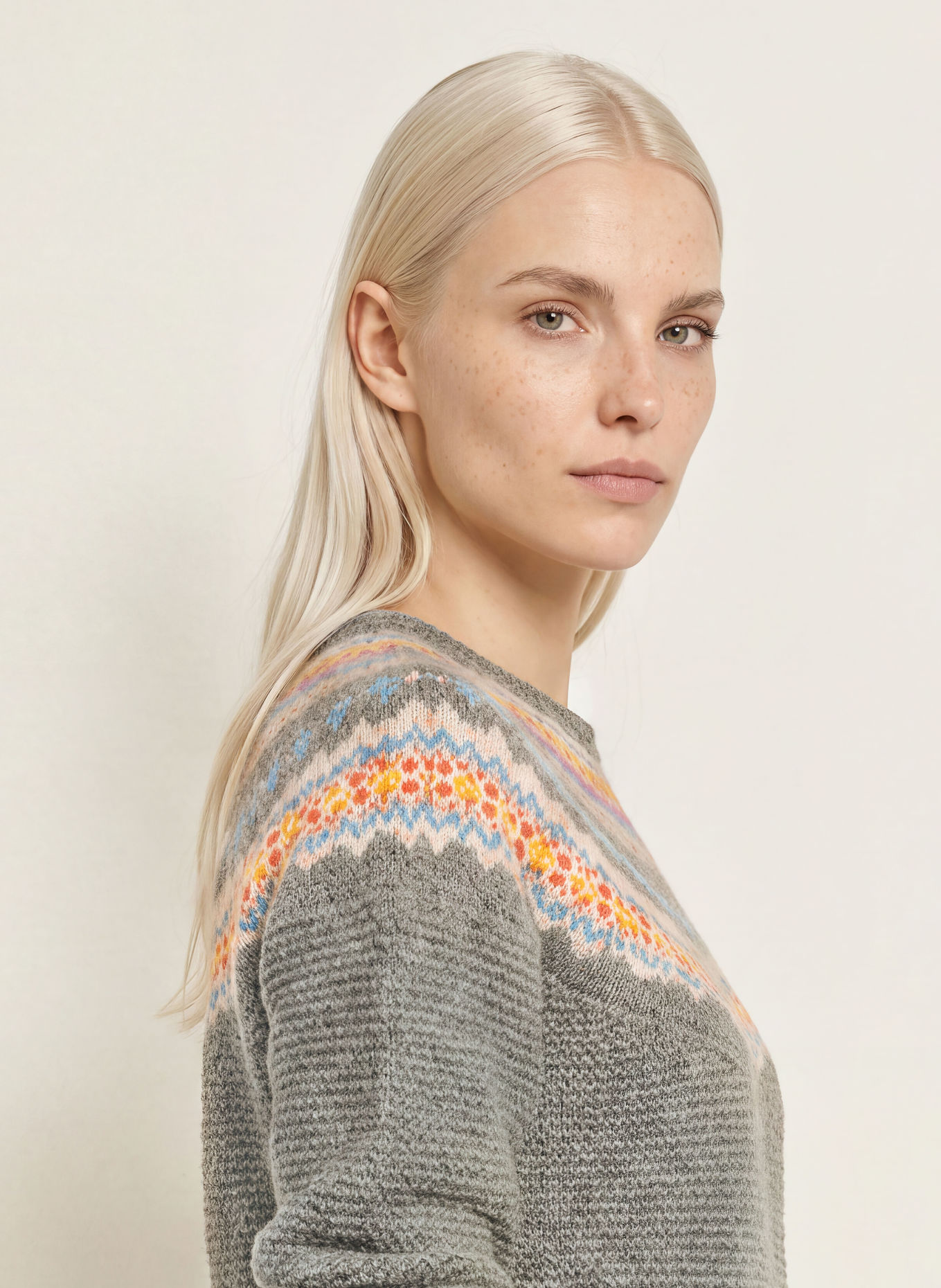 ERIBÉ Pullover STONEYBREK: GRAU / GELB / HELLBLAU
