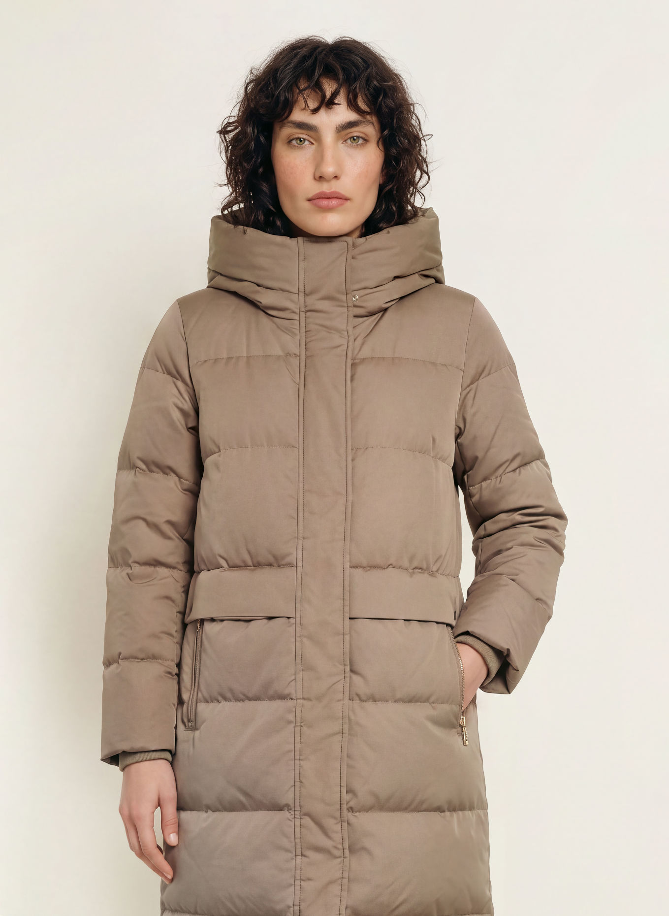 DUNO Donsjas SHEGAN: TAUPE