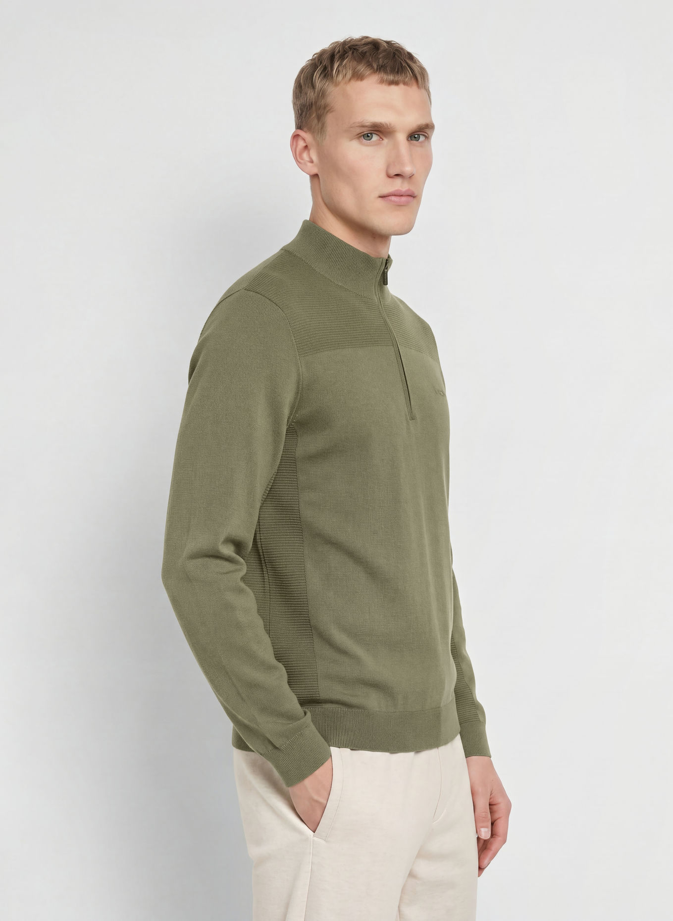 BOSS Troyer MOMENTUM: OLIVE