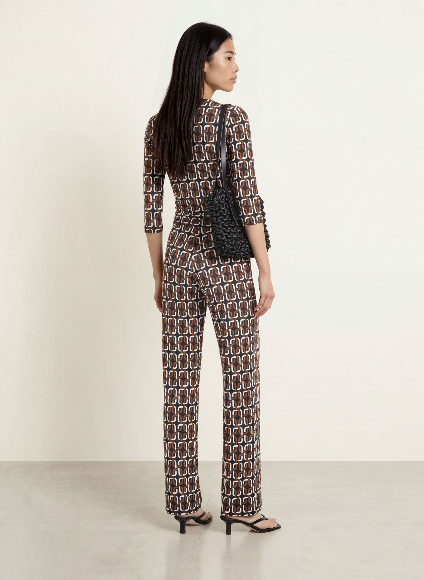 marivie Jersey-Jumpsuit JUMP GREAT! mit 3/4-Arm: BRAUN / WEISS / SCHWARZ