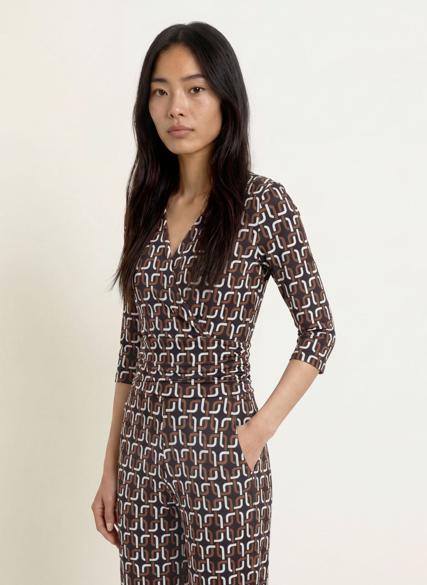marivie Jersey-Jumpsuit JUMP GREAT! mit 3/4-Arm: BRAUN / WEISS / SCHWARZ