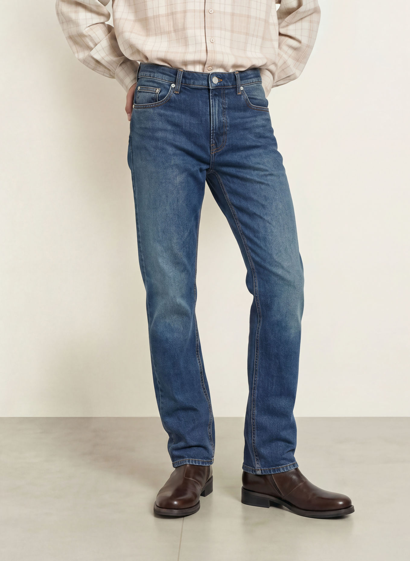 FRAME Jeans Modern Straight Fit: EXPE EXPRESSIVE