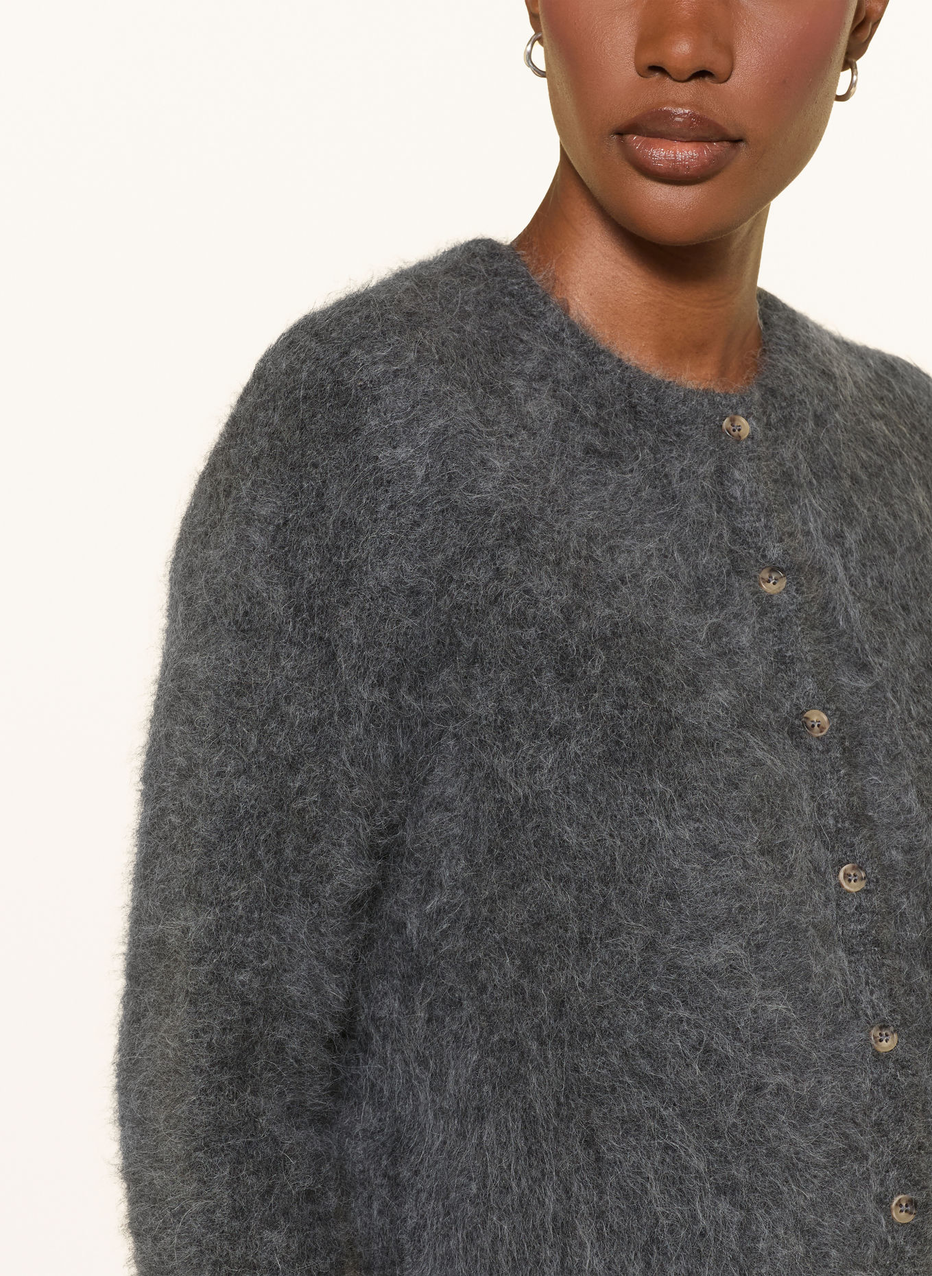 SOFT GOAT Strickjacke aus Alpaka: GRAU
