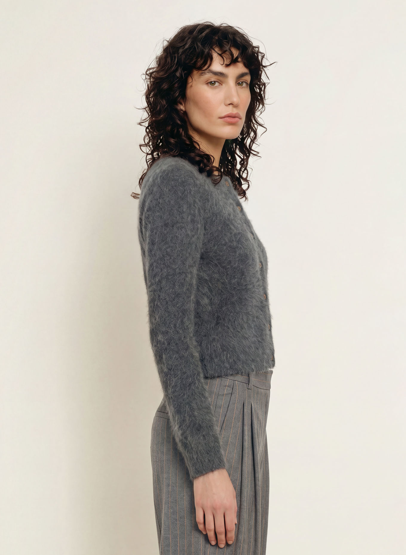SOFT GOAT Strickjacke aus Alpaka: GRAU
