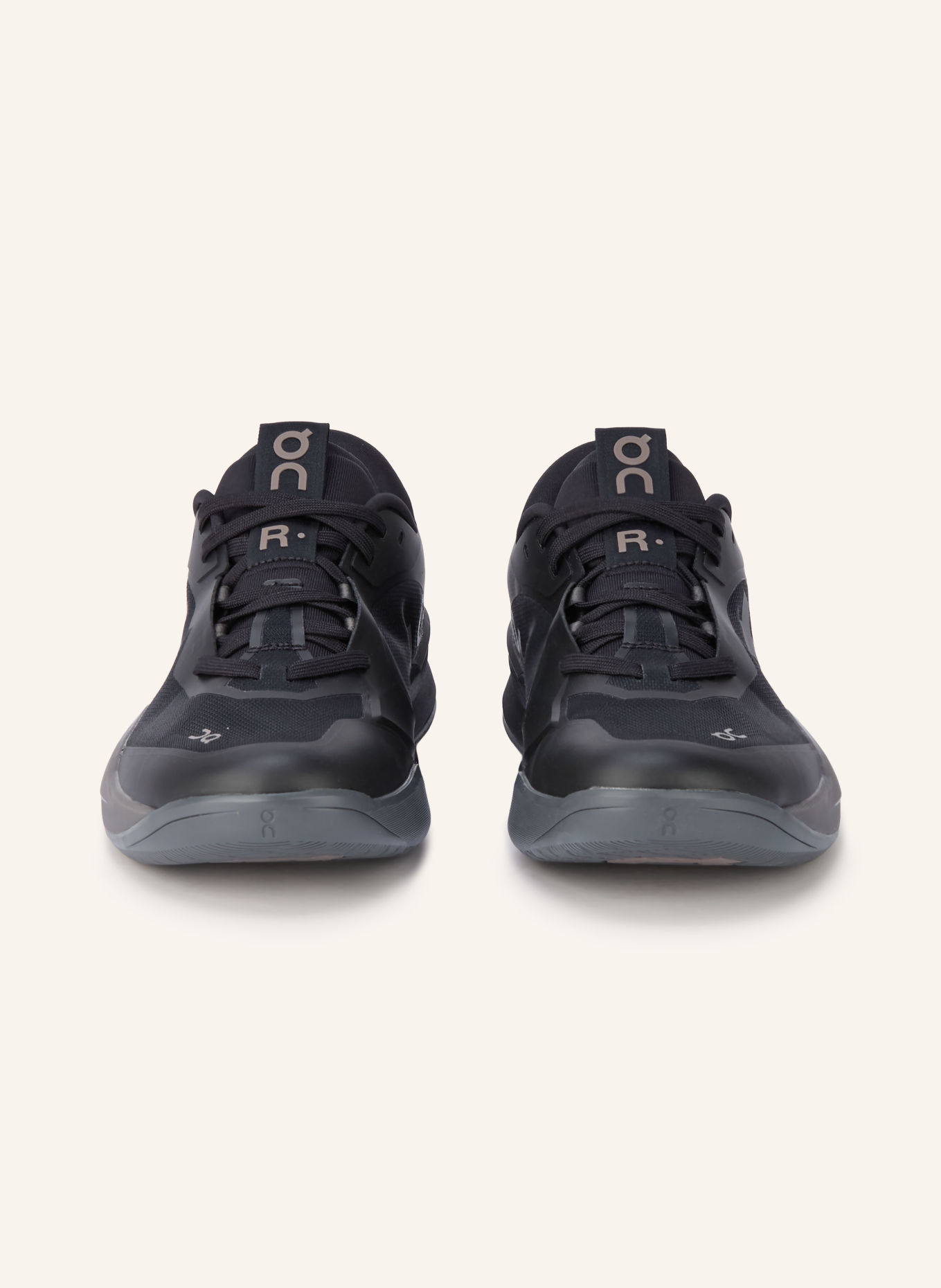 On Pantofi de tenis THE ROGER PRO 3: NEGRU