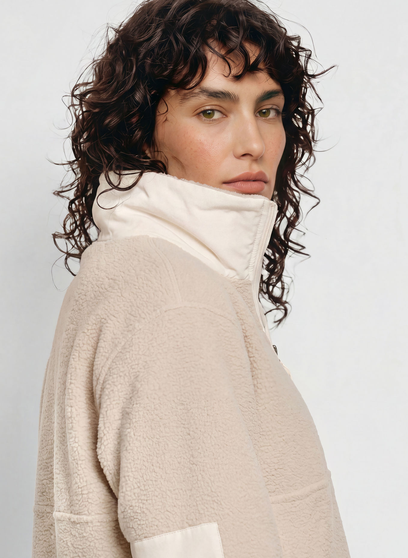 THE NORTH FACE YUMIORI Fleece Half-zip Sweater: BEIGE / CREAM