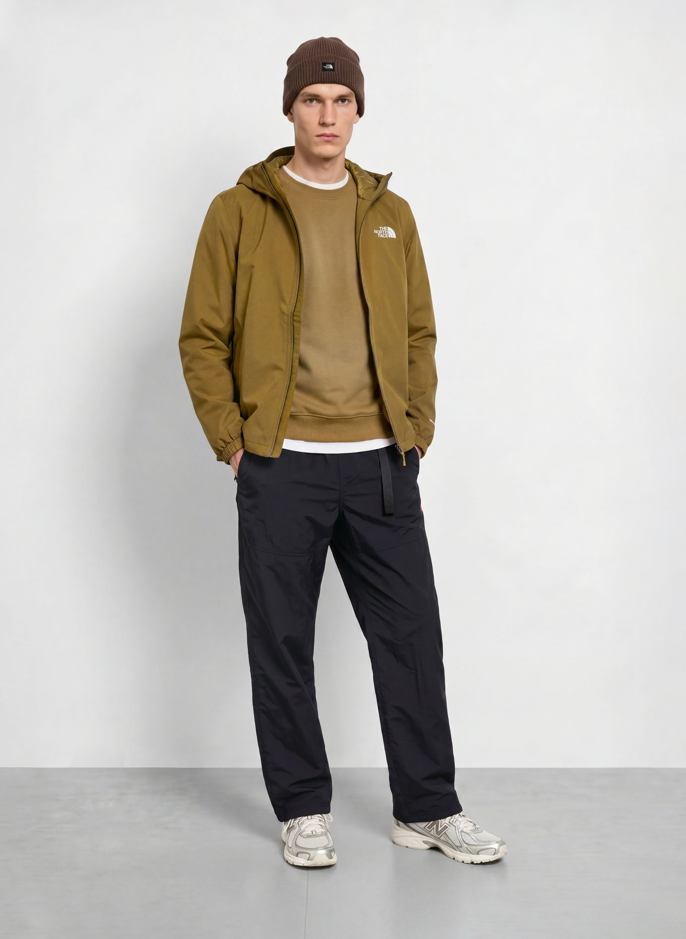 THE NORTH FACE Funktionsjacke QUEST: OLIV
