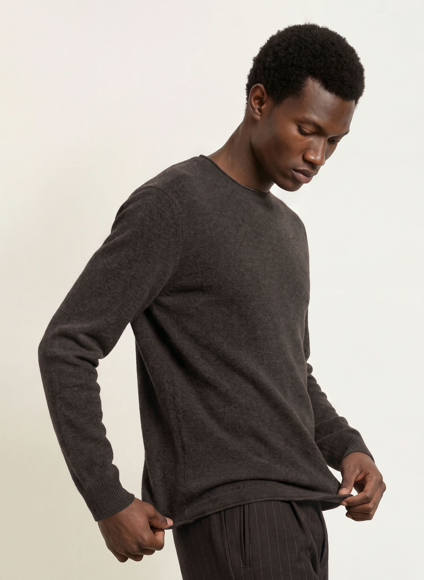 NN.07 Pull SAMMY: MARRON FONCÉ