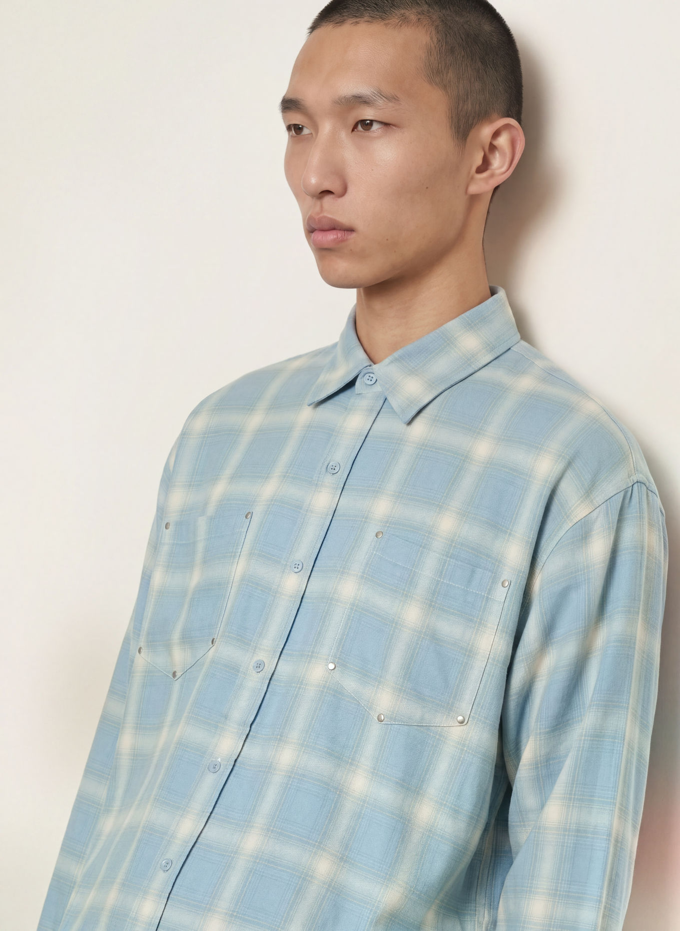 COLE BUXTON Chemise Comfort Fit avec rivets: BLEU CLAIR / BLANC